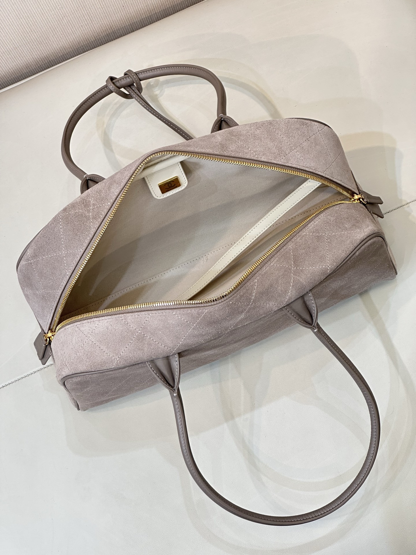 Chanel Bowling Bag 19x35x12.5cm