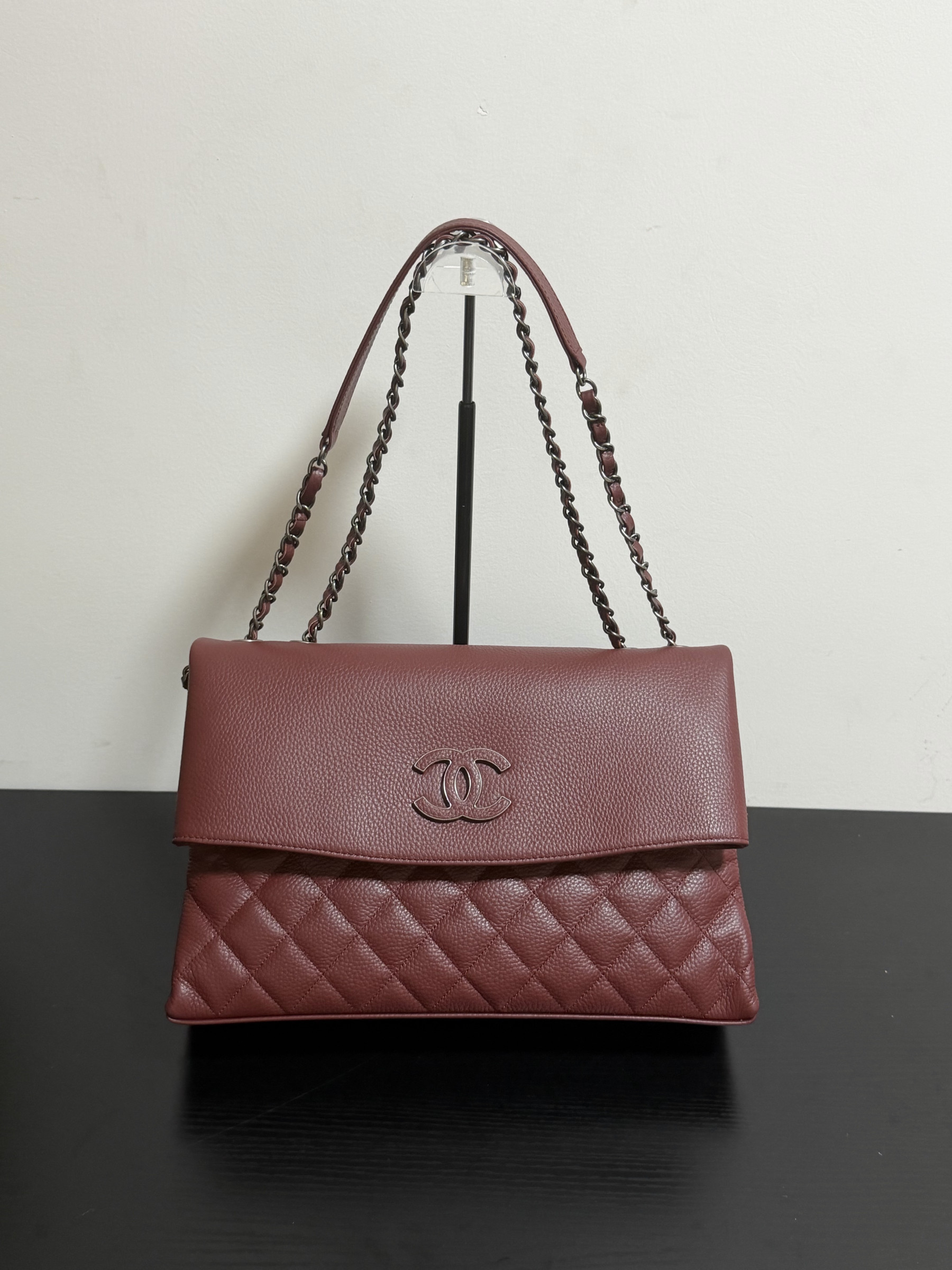 Chanel Hampton Flap Handbag AS7095 32x19x7.5cm