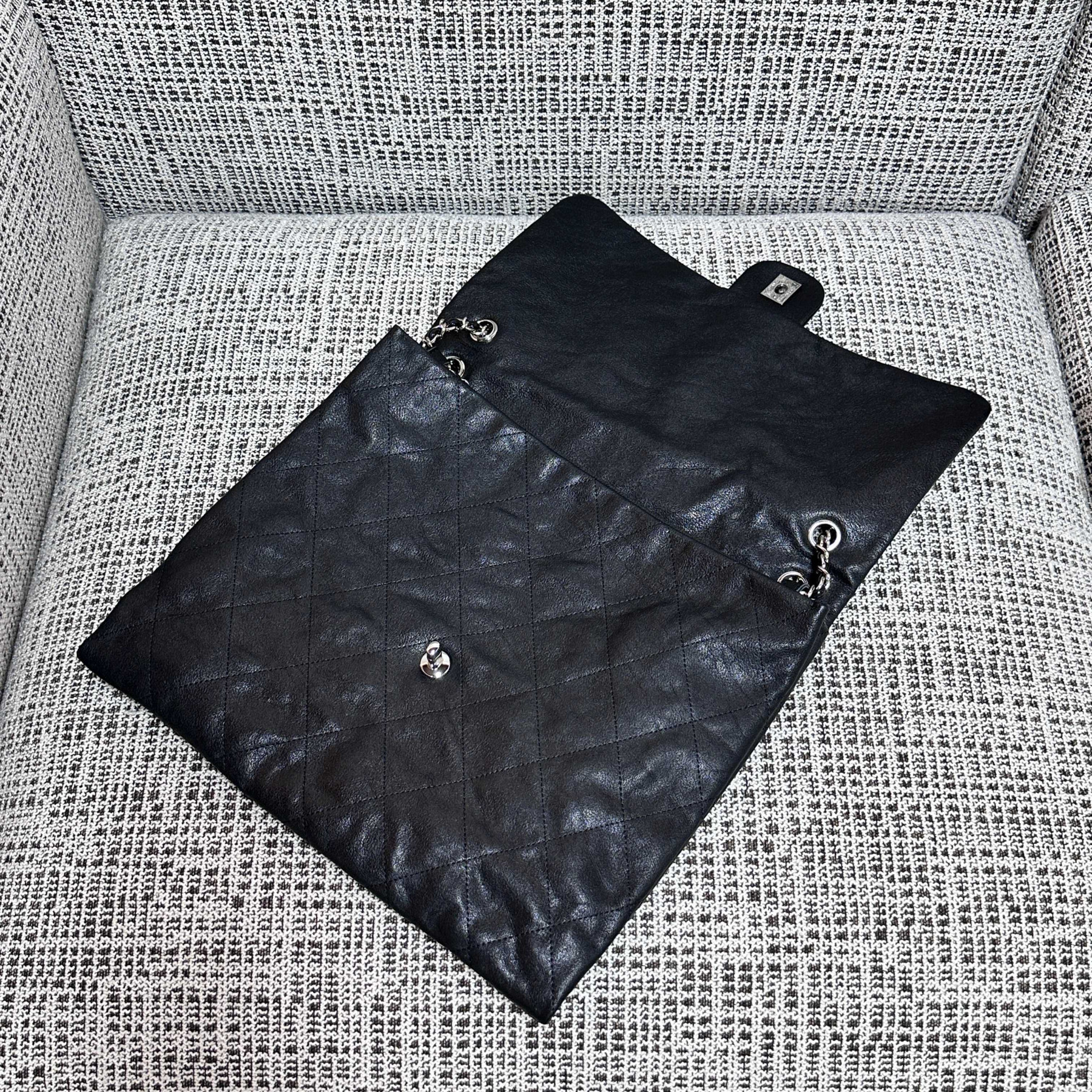 Chanel Hobo Bag 33x30x5cm