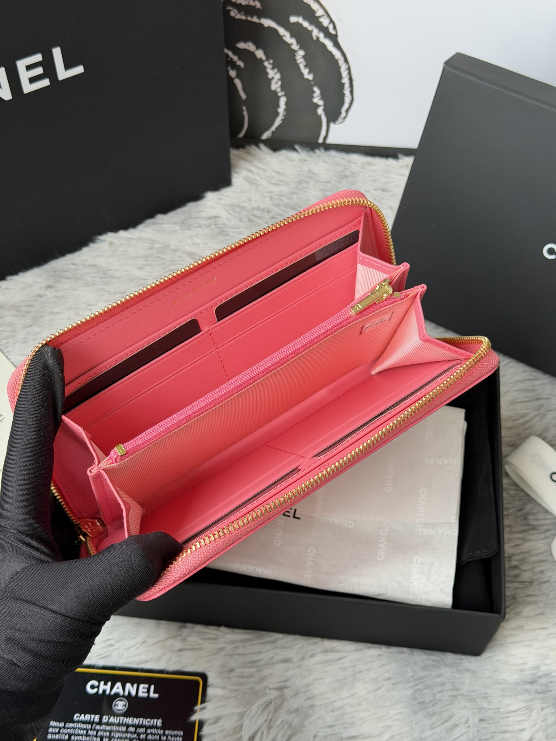 Chanel Zip Around Wallet 80758 10x19x3cm
