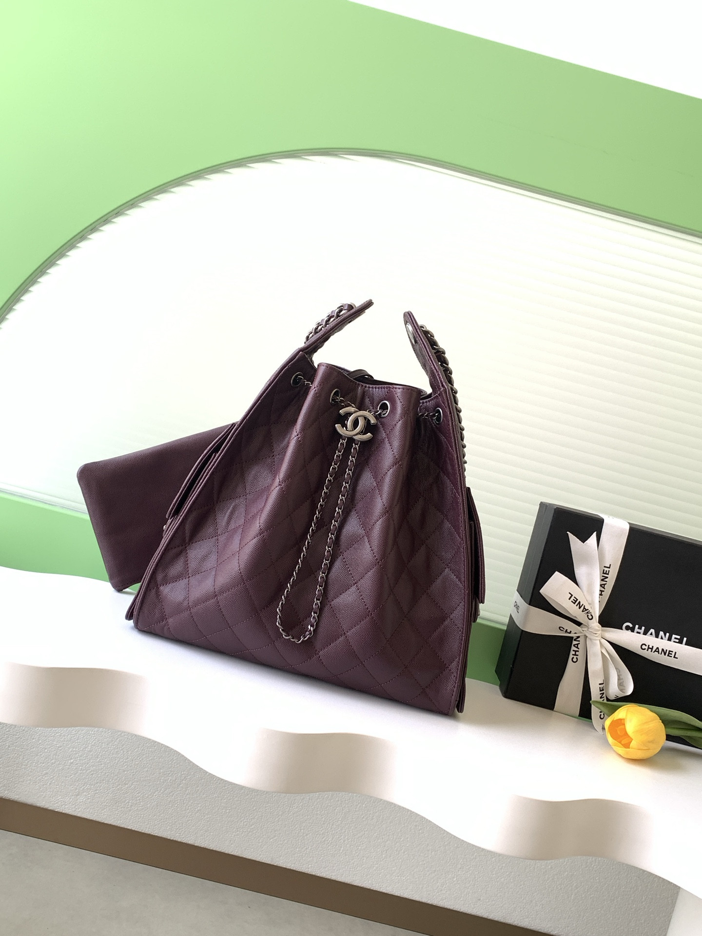 CHANEL 25C Bucket BAG 40x30x15cm