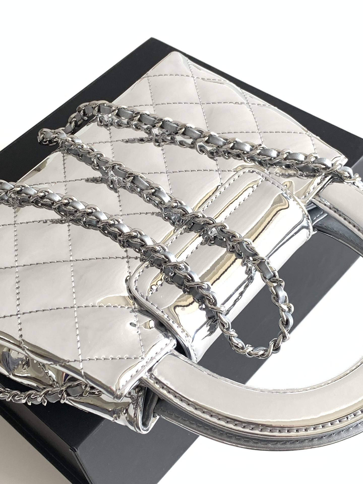 Chanel Kelly 19x13x7cm