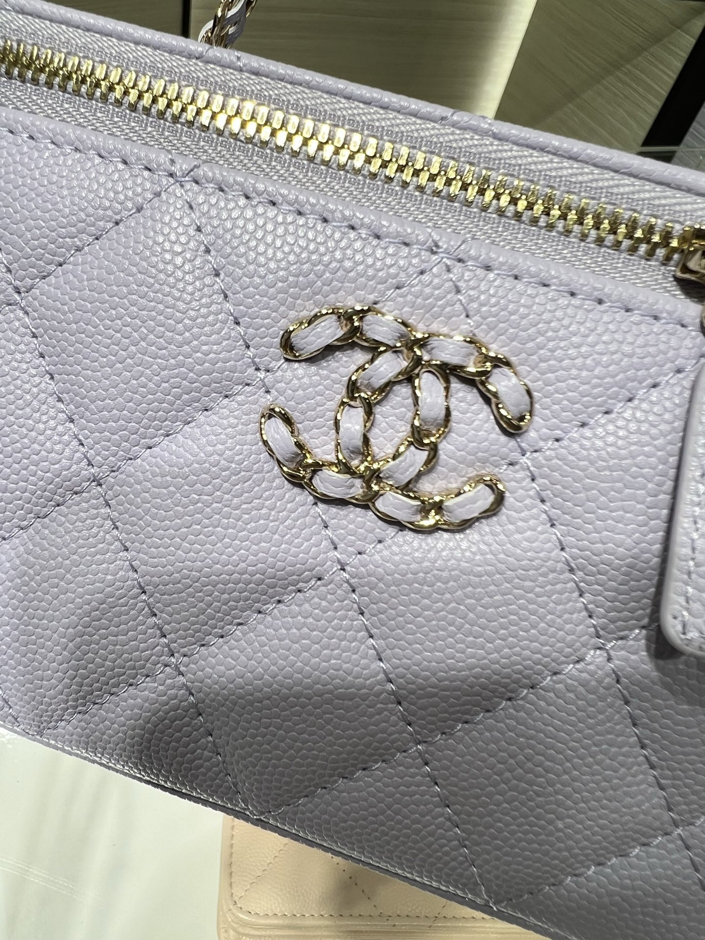 CHANEL Vanity With Chain AP5182 9.5x17x8cm