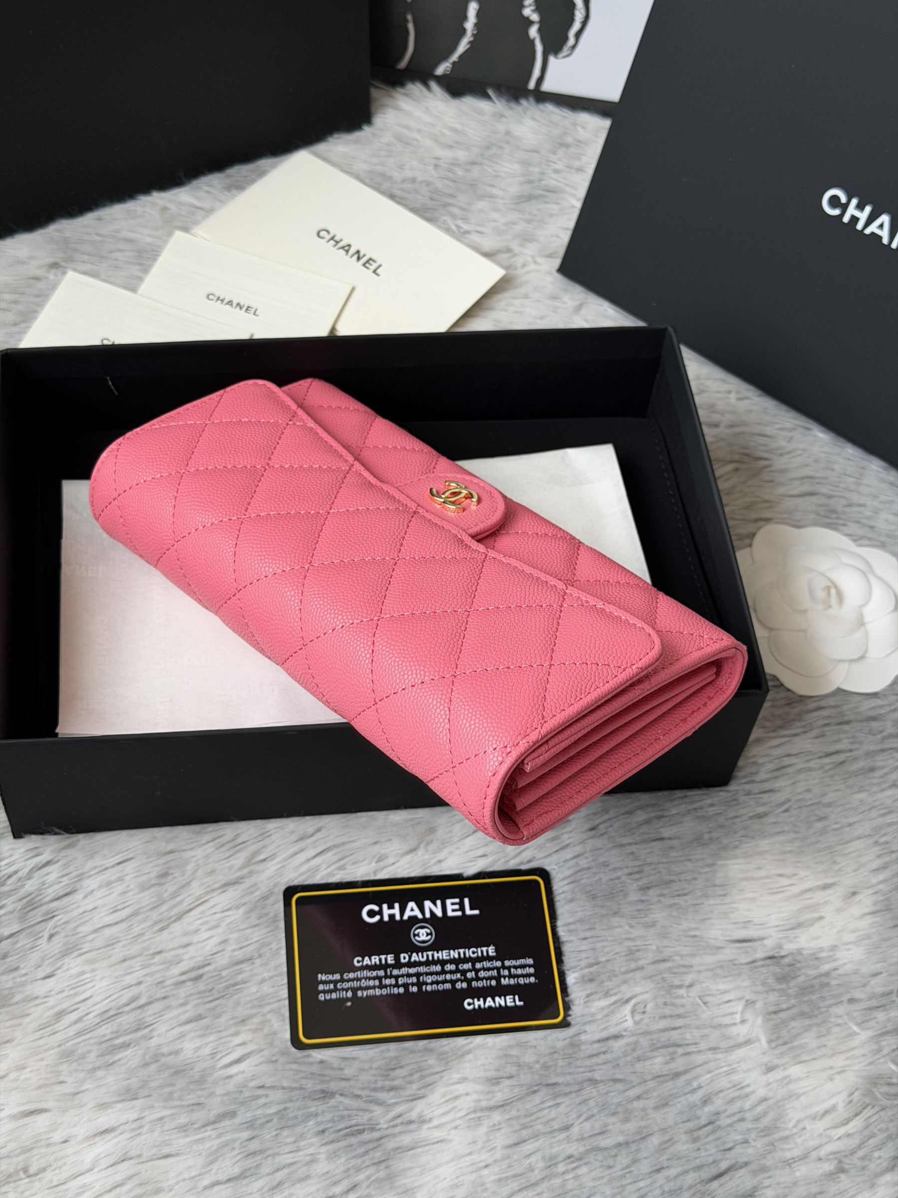 Chanel Wallet 80758 10x19x3cm