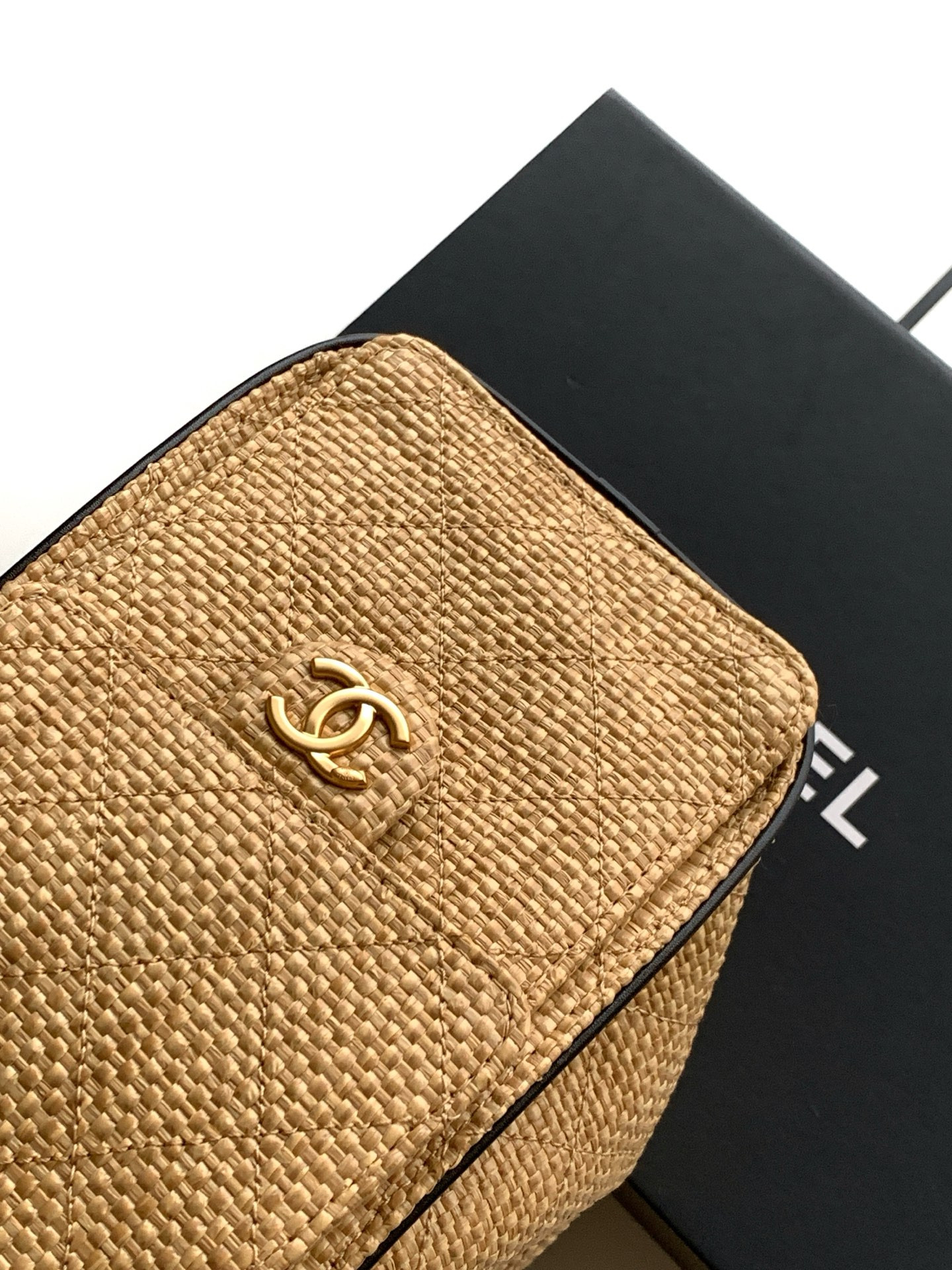 CHANEL 25C Bucket BAG 30x26x14cm