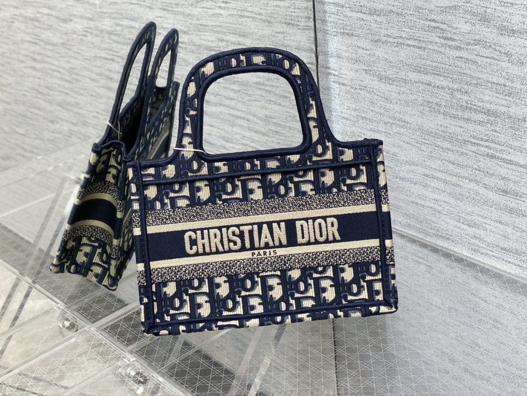 D10r BOOK TOTE SIZE MINI 23*7*17cm