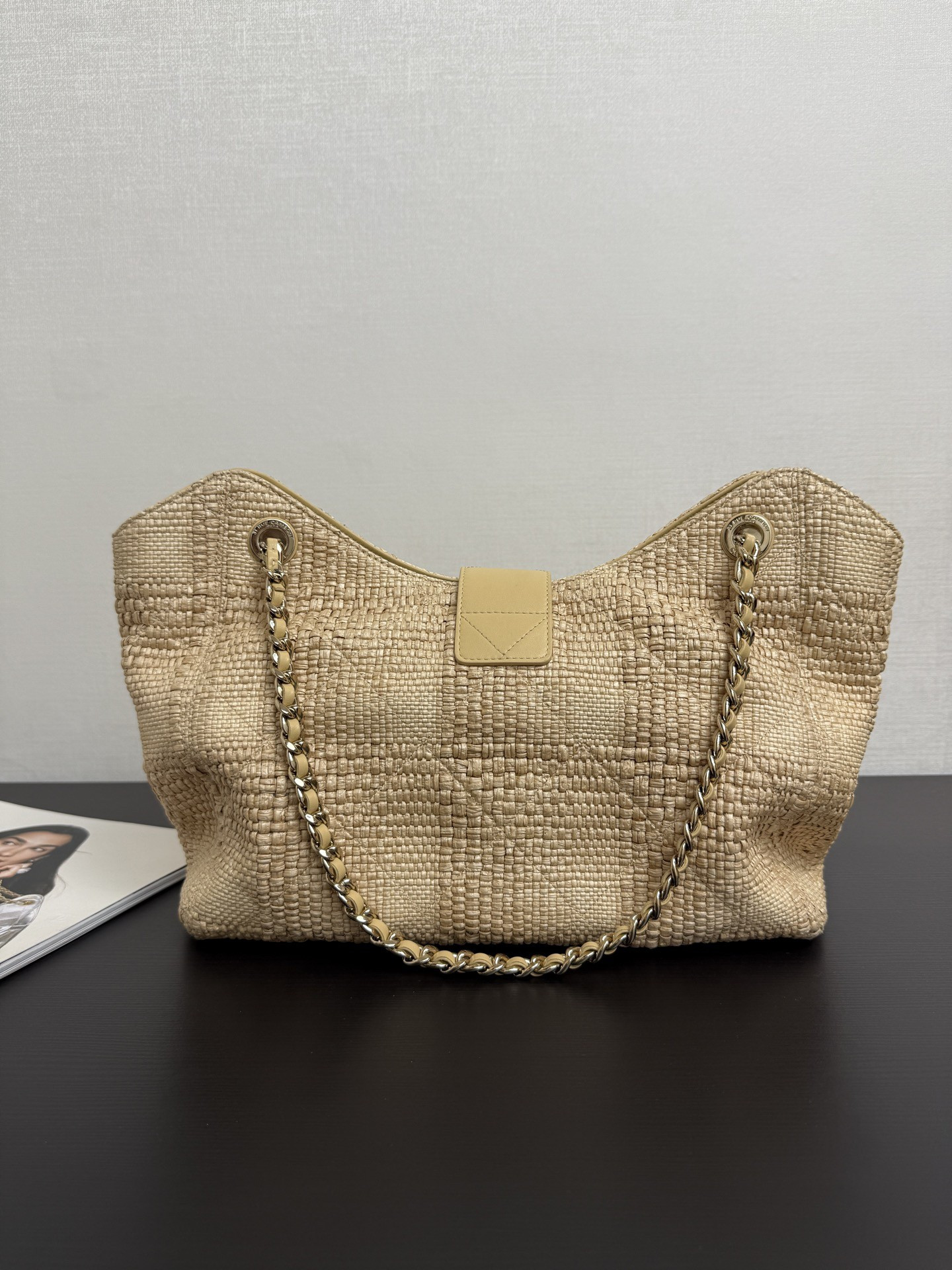 Chanel Shopping Bag 26x40x12cm