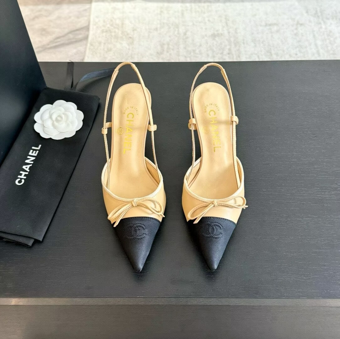UA Ch**el Slingbacks
