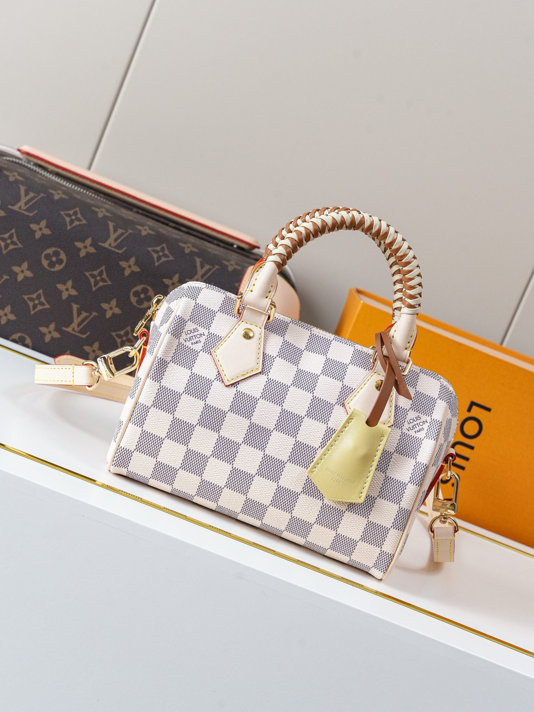 LV Speedy Bandoulière 20 N40950 20.5x13.5x12cm