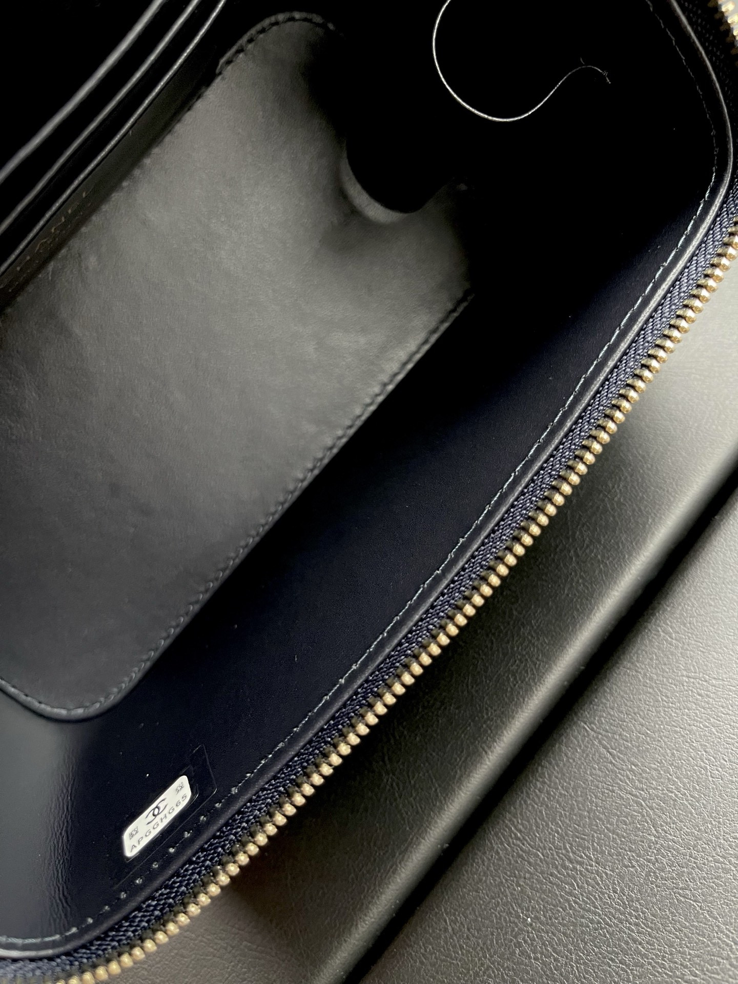 Chanel Clutch With Chain 10x16x8cm (Light gold buckle)