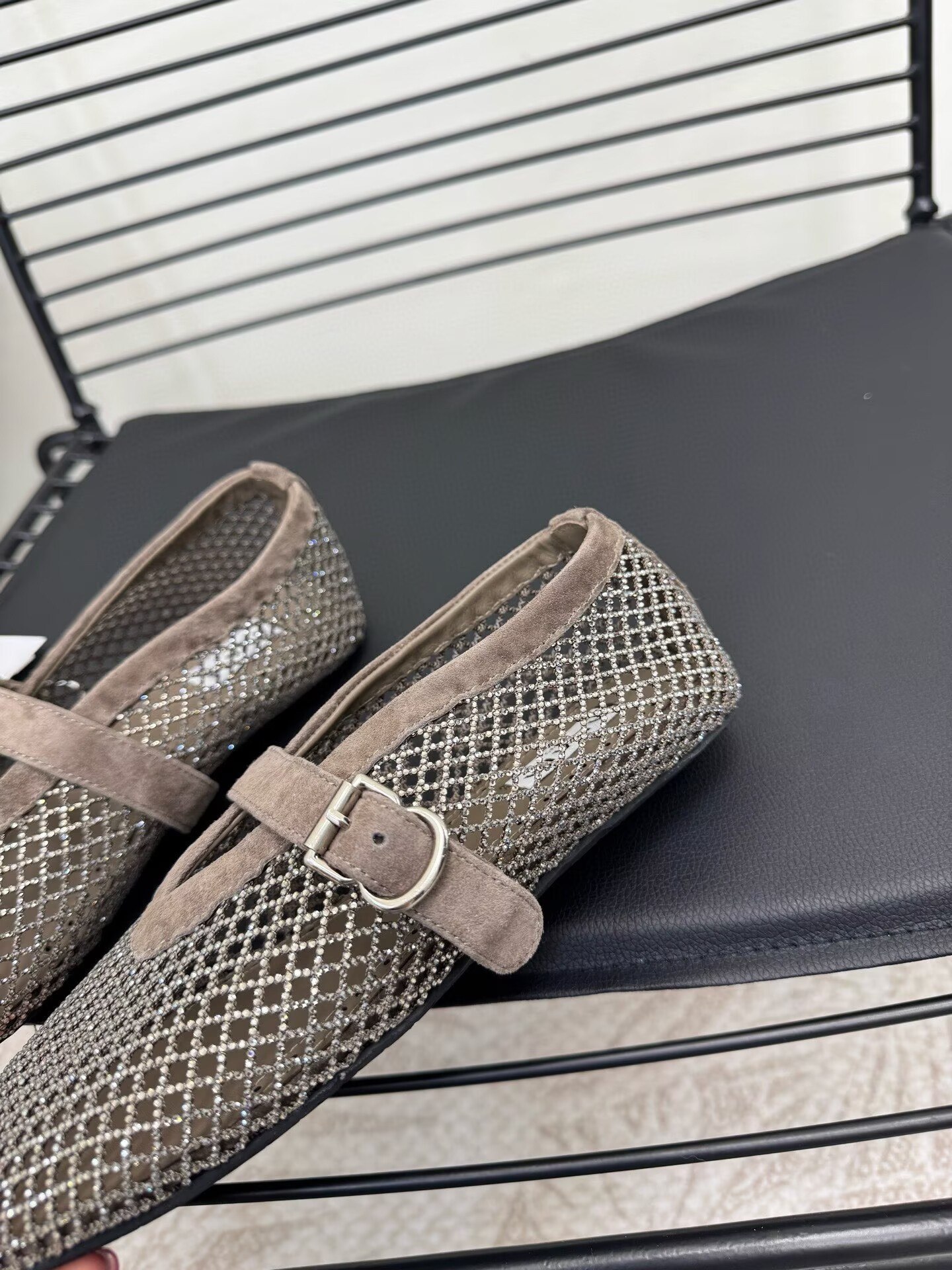 UA A1a1a BALLET FLATS IN FISHNET