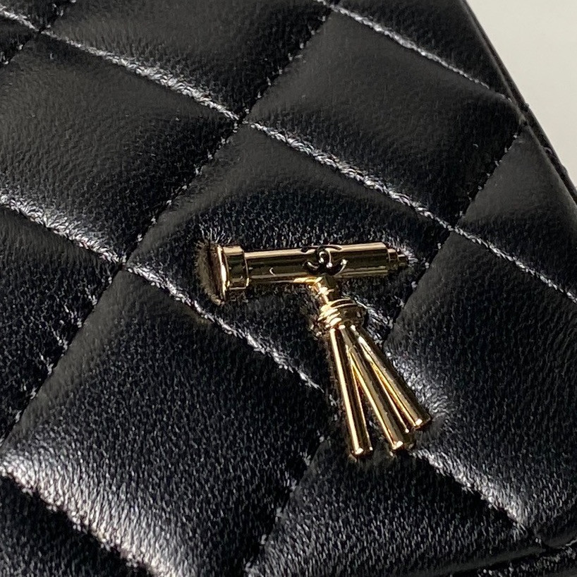 Chanel Mini Flap Bag A01116 20x12x6cm