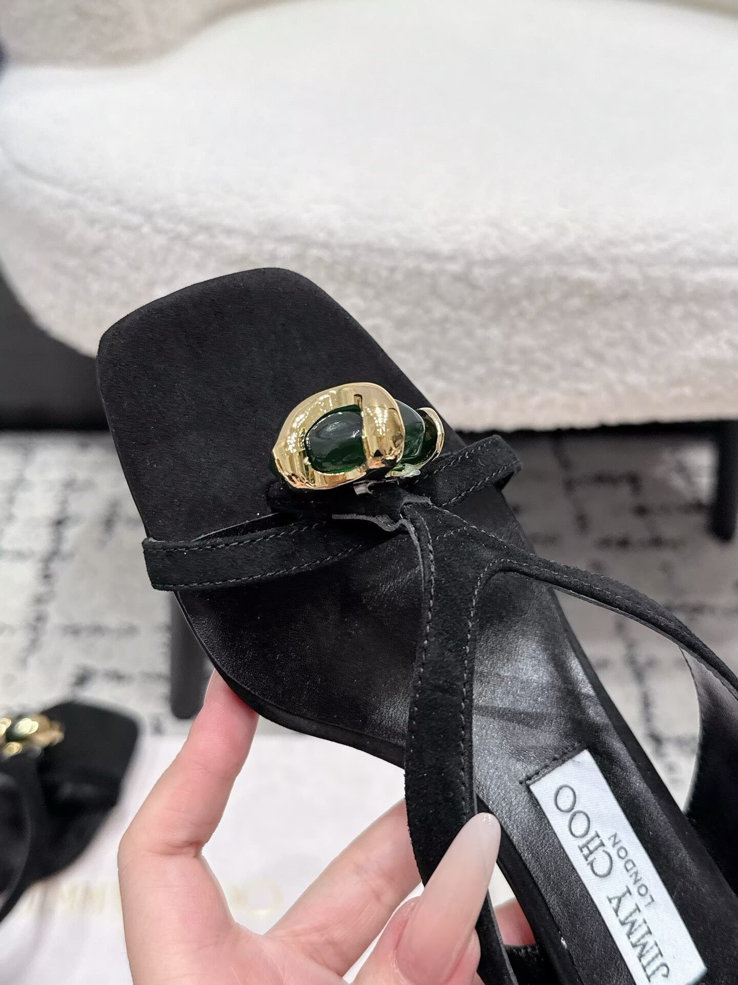 ua J1m*y Ch00 emeri sandals