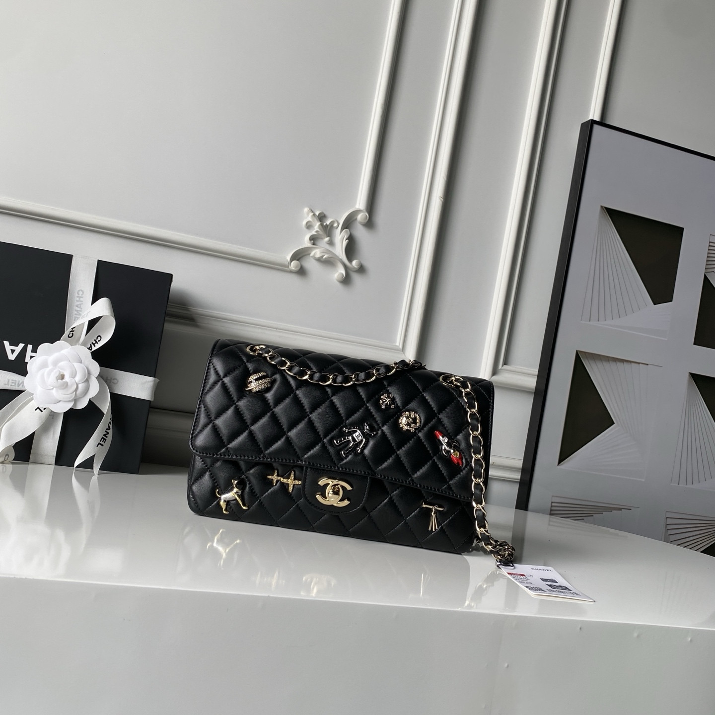 Chanel Classic Flap Bag A01112 15x25x6cm