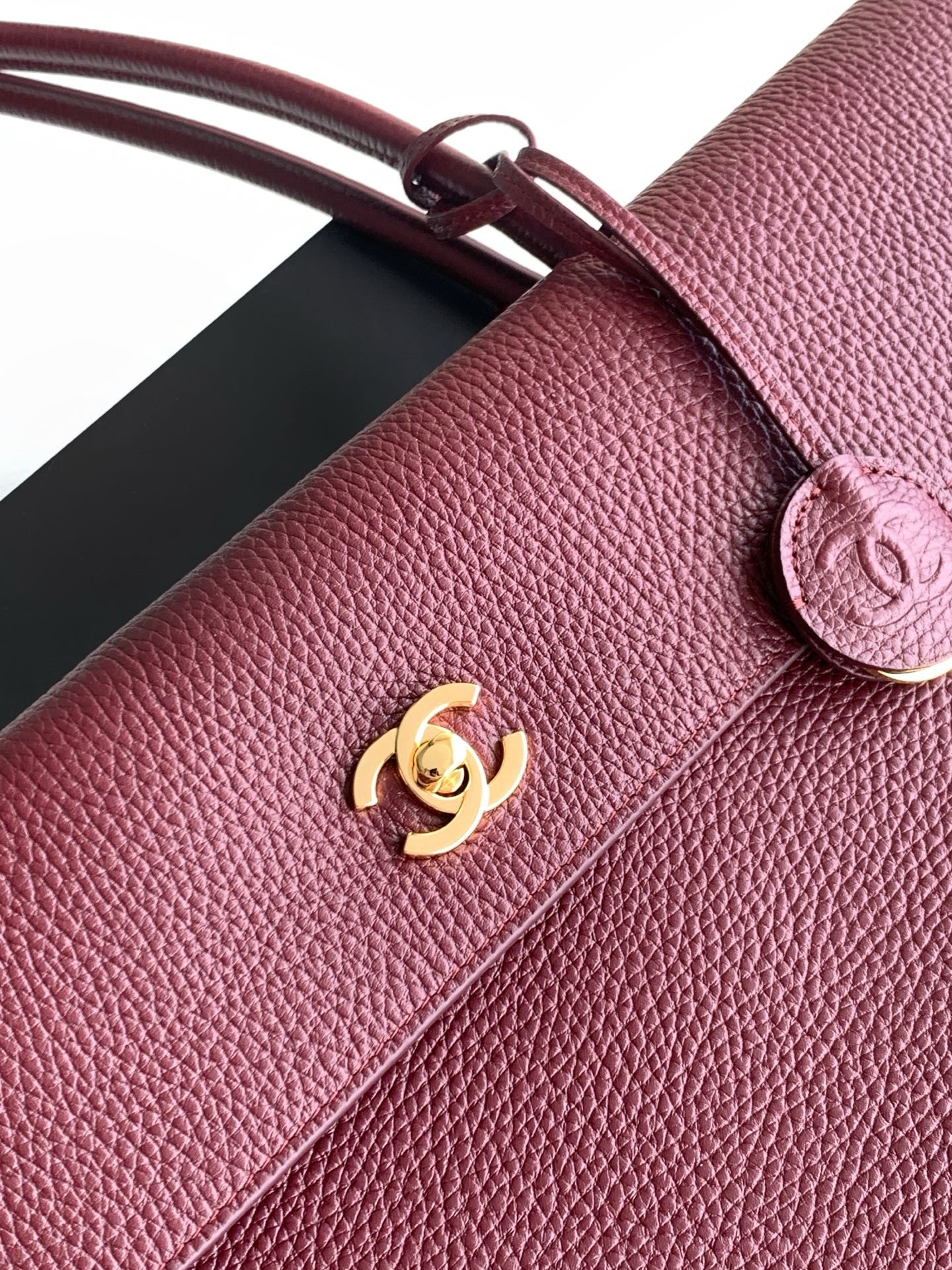 Chanel Large Shopping Tote AS6289 33x43x17.5cm