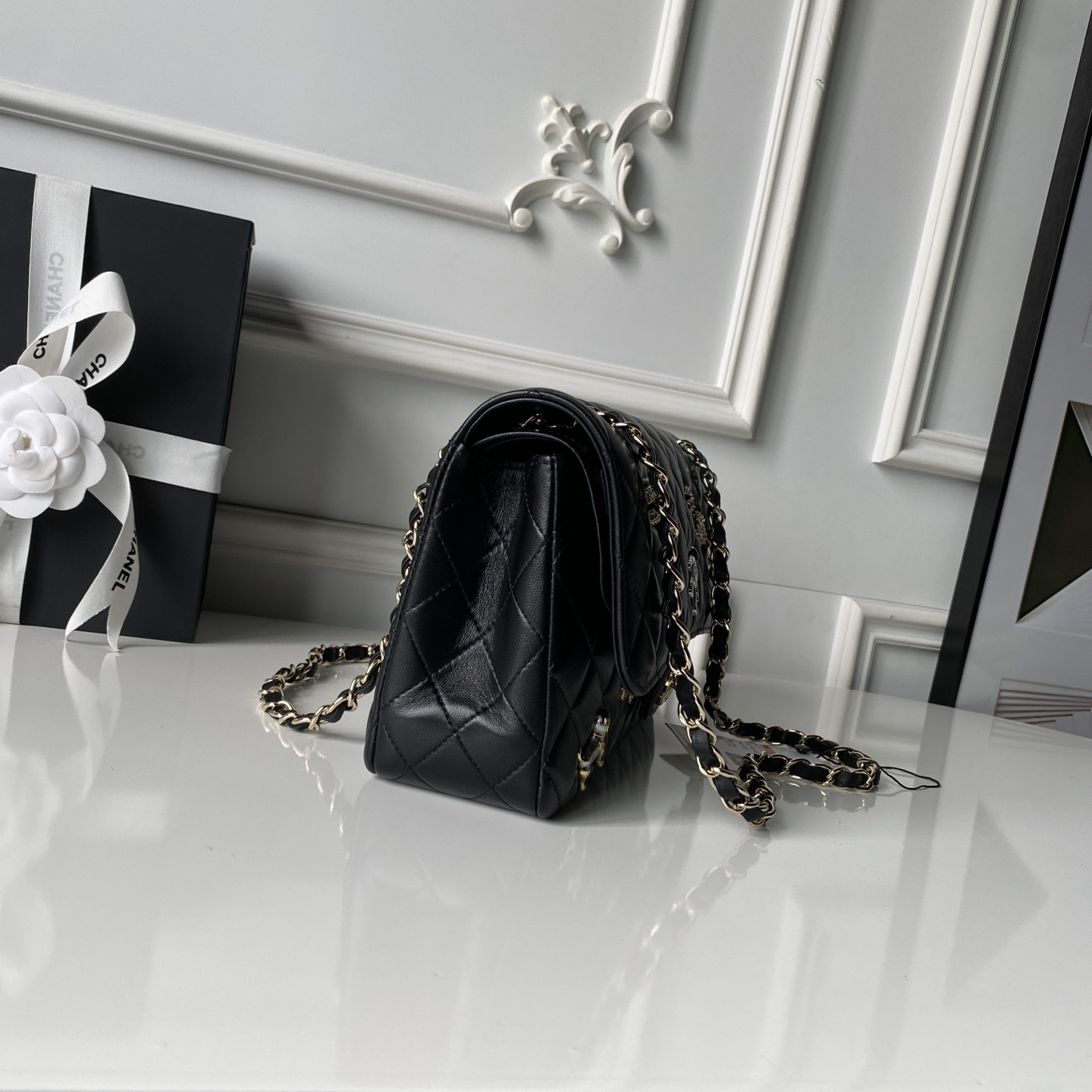 Chanel Classic Flap Bag A01112 15x25x6cm