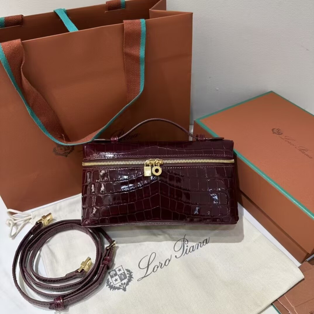 Loro Piana Extra Pocket L19 11 x 19 x 6.5 cm