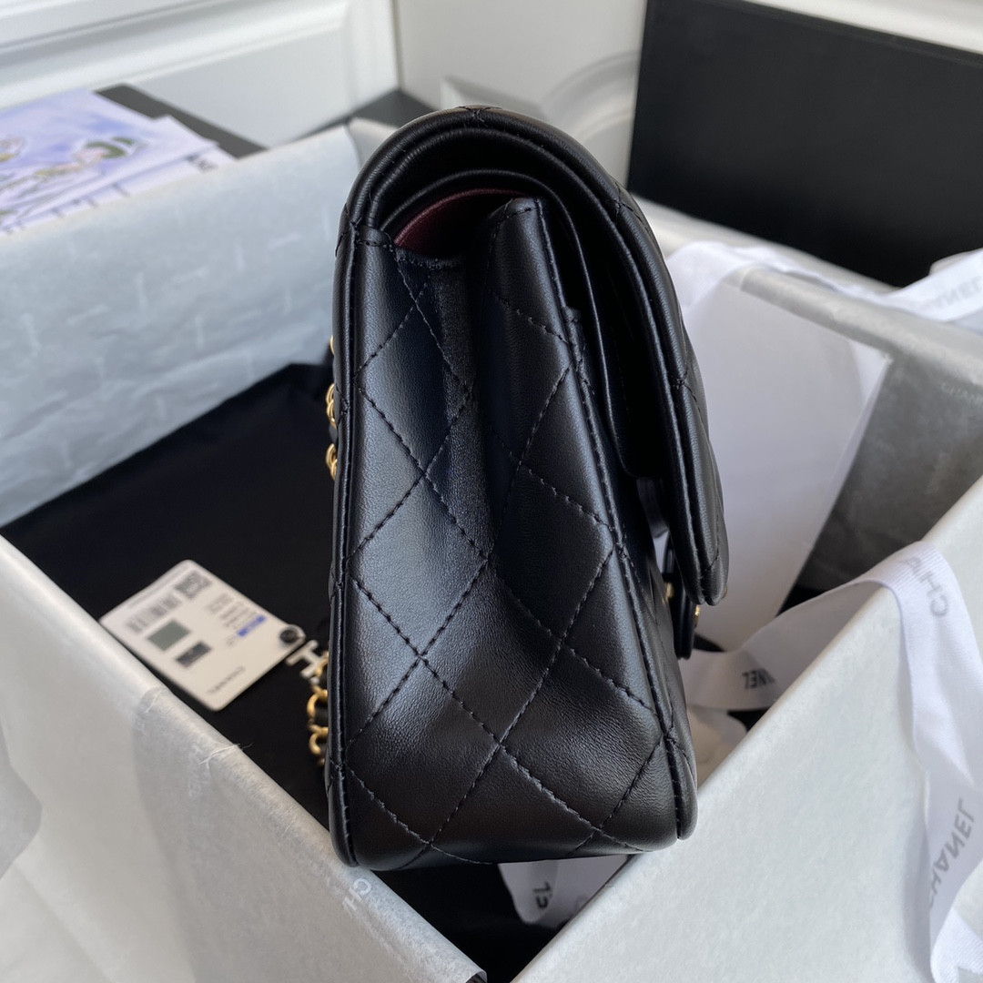 Chanel Classic Flap Bag A01112 15.5x25x6cm