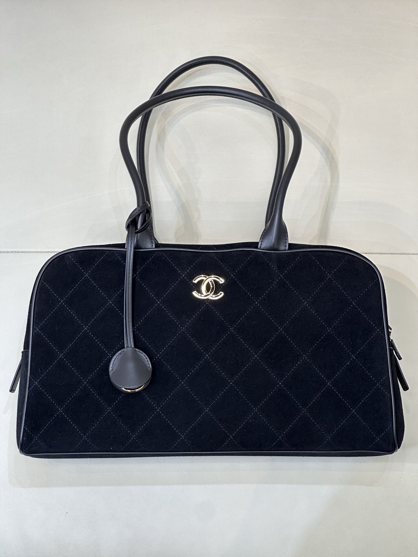 Chanel Bowling Bag 19x35x12.5cm