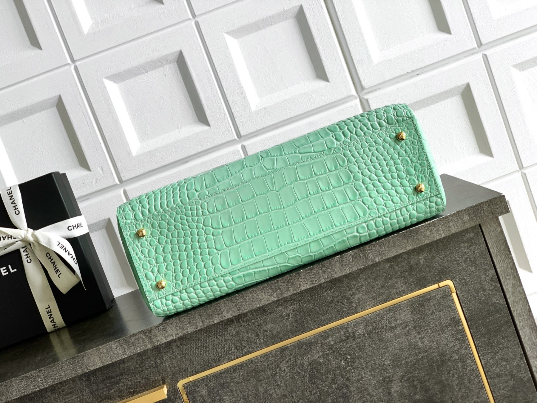 Chanel Tote Crocodile-embossed Bag 35x21x12cm