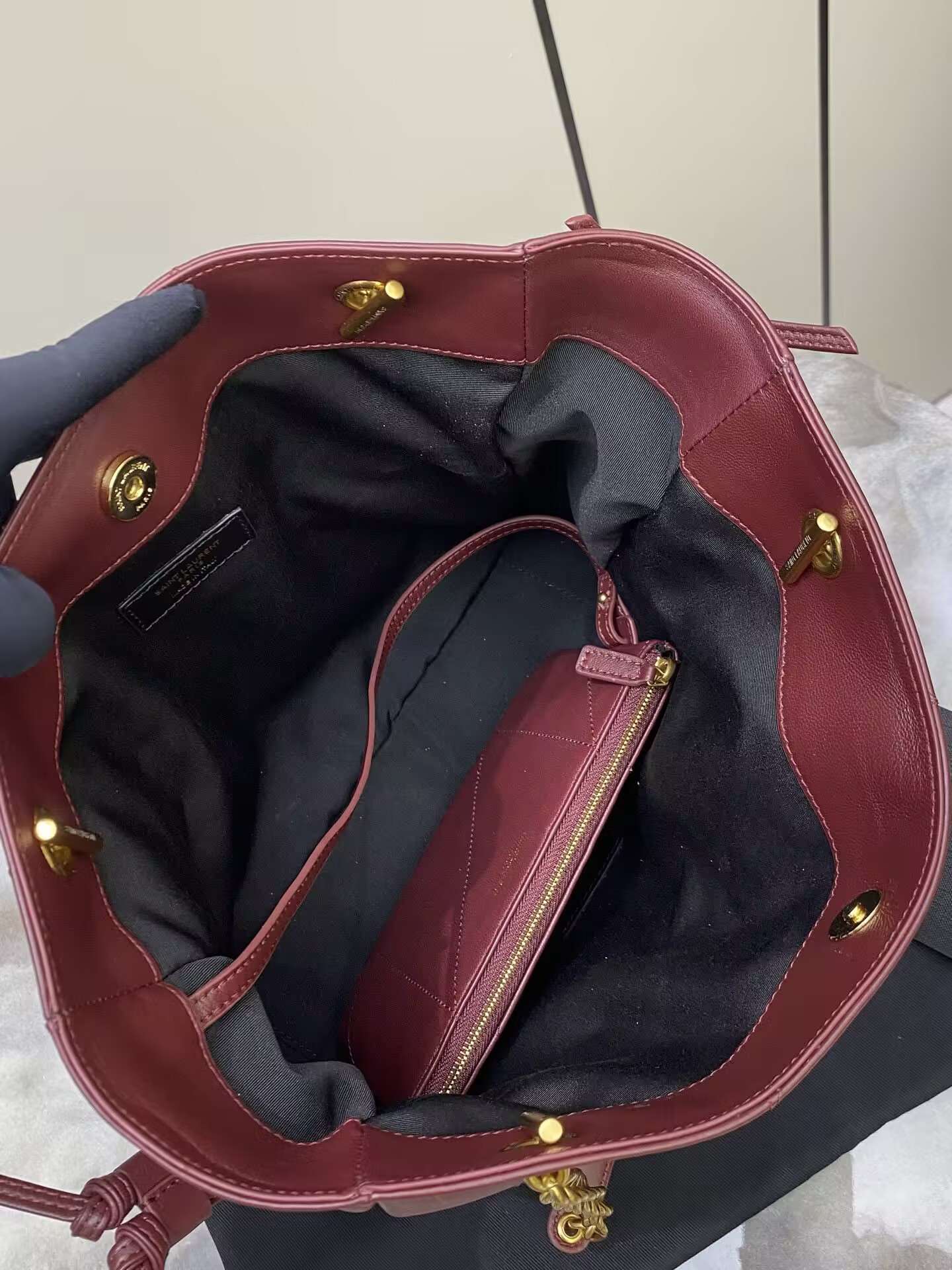 YSL JAMIE SHOPPING SMALL IN LAMBSKIN 28x29x8cm