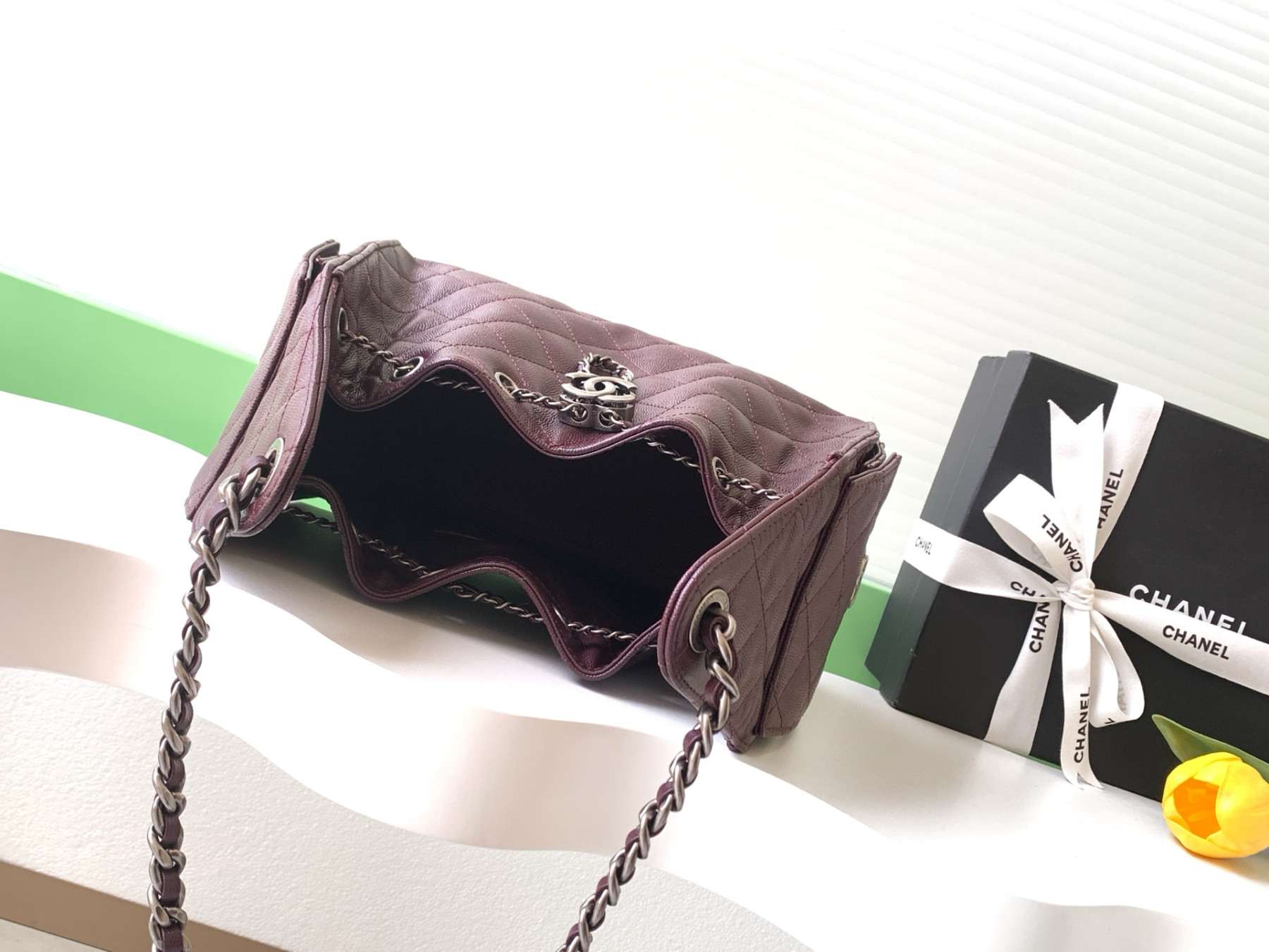 CHANEL 25C Bucket BAG 30x26x14cm