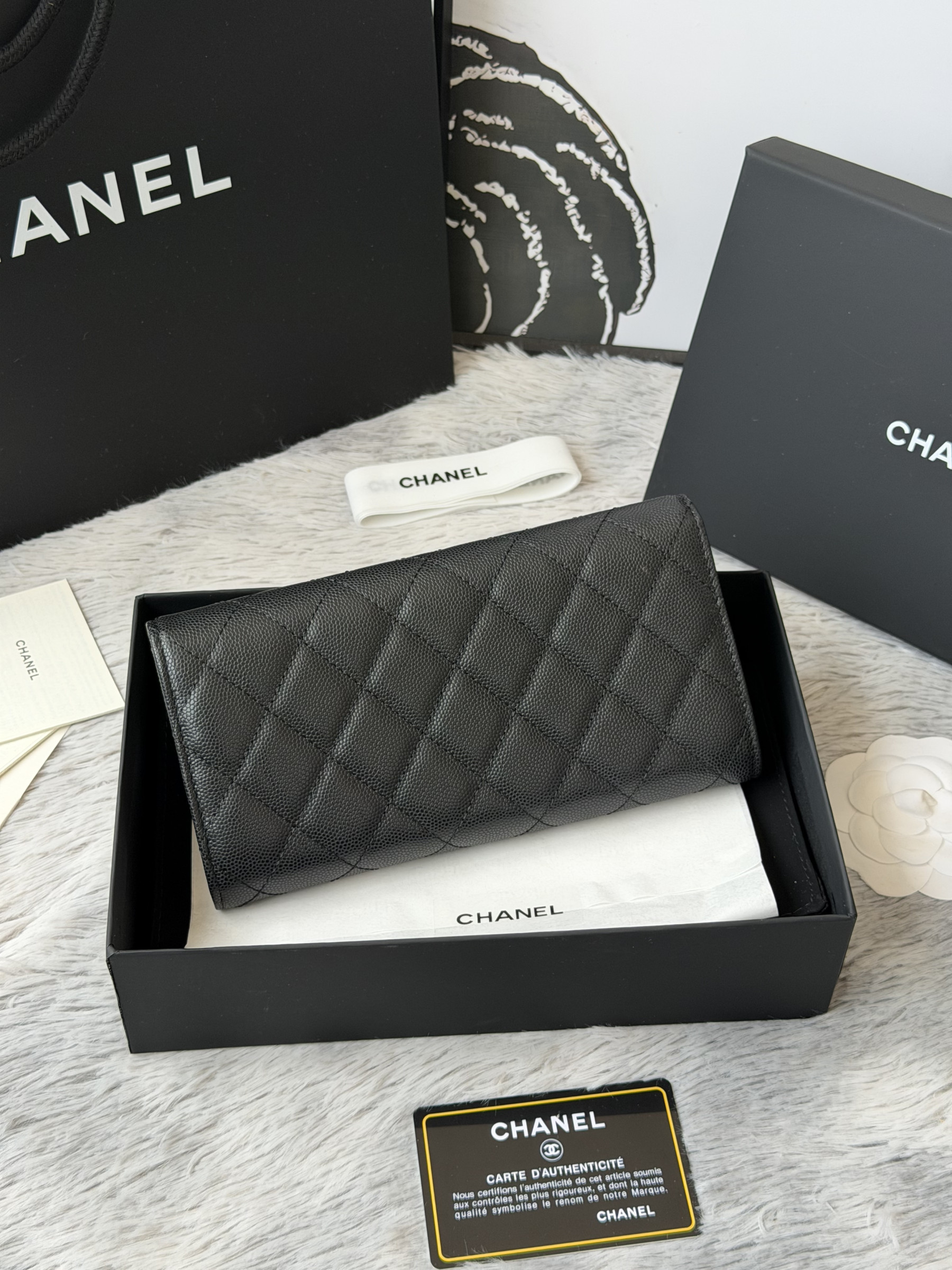 Chanel Wallet 80758 10x19x3cm