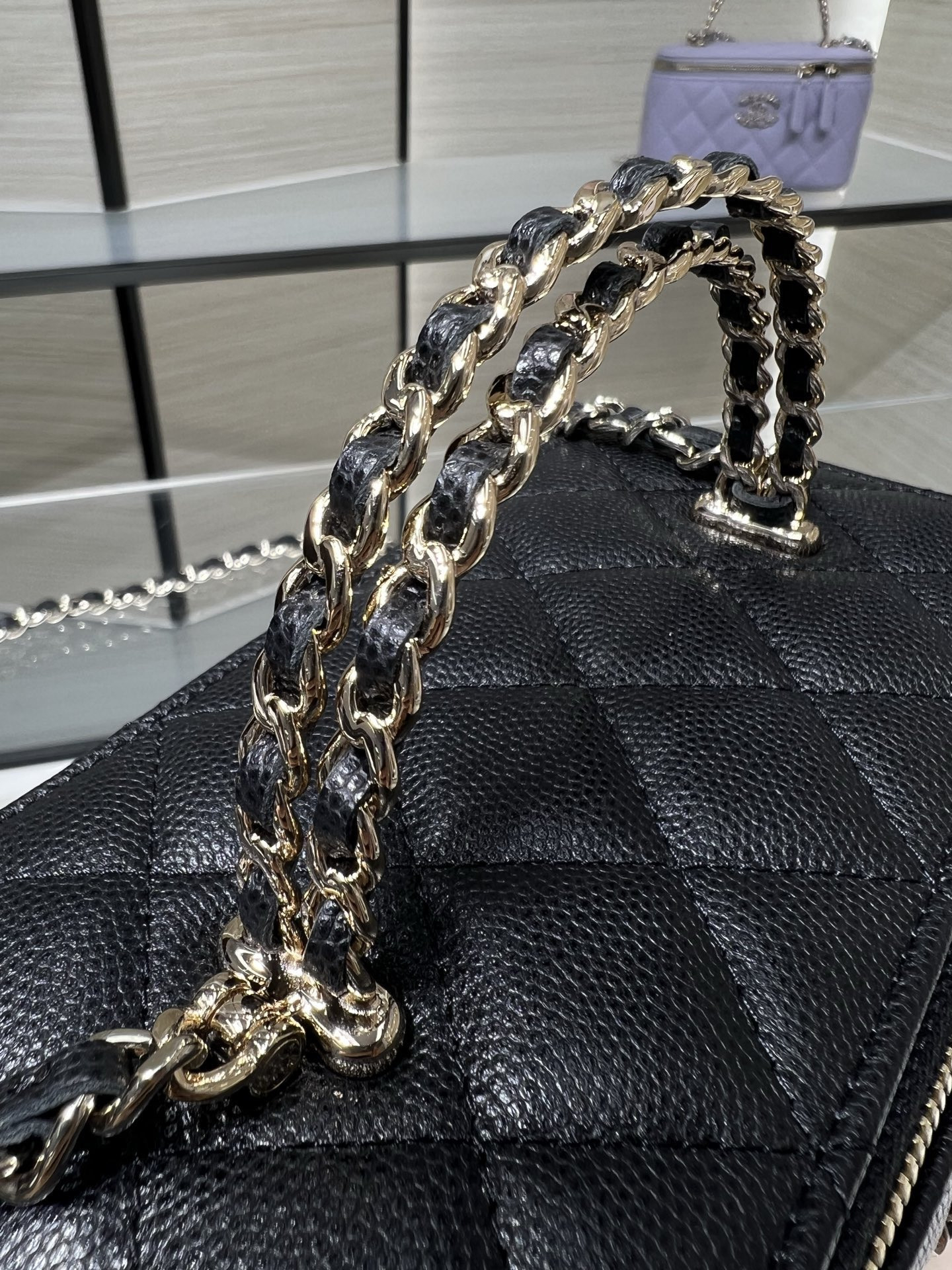 CHANEL Vanity With Chain AP5182 9.5x17x8cm