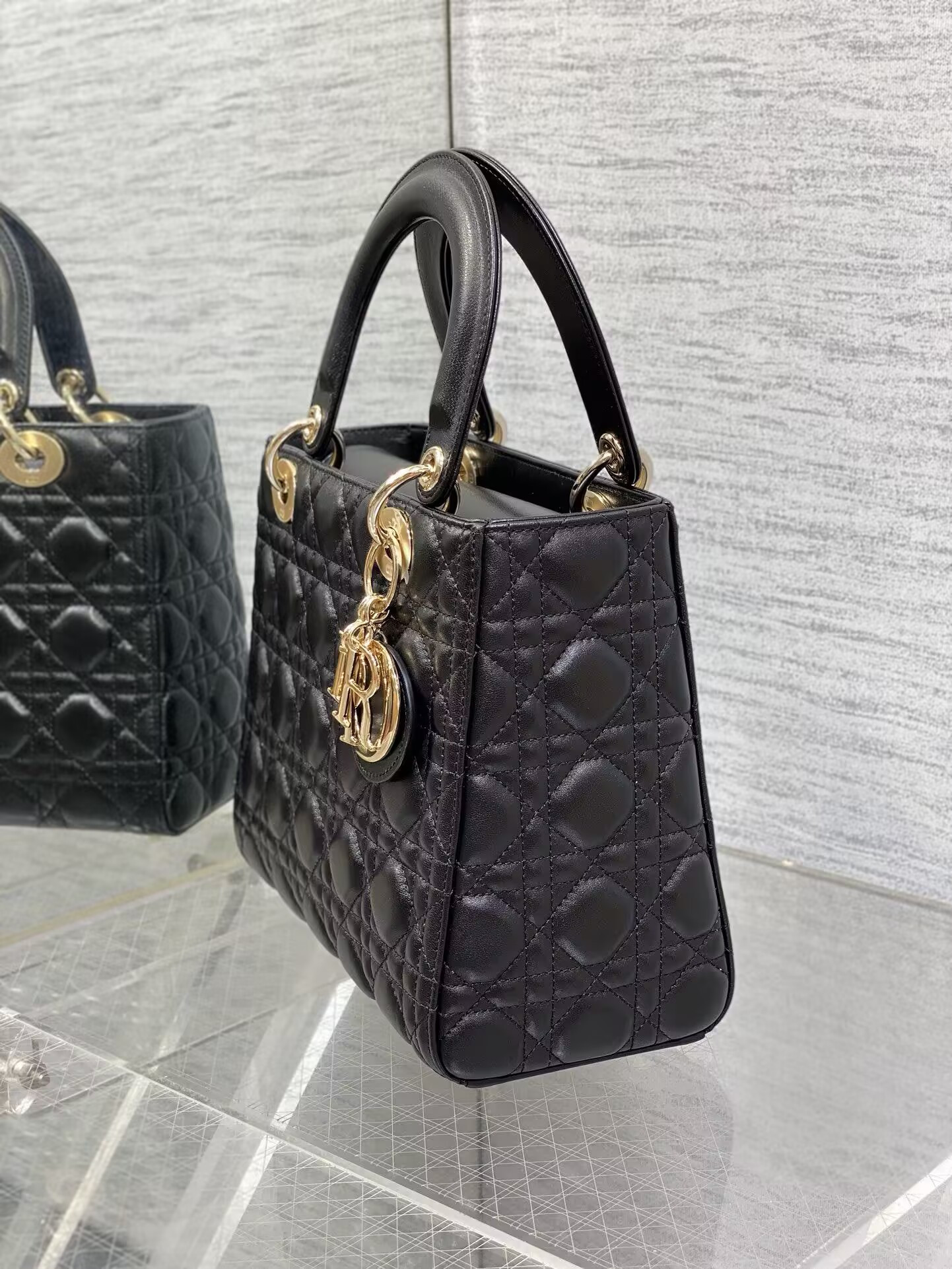 Medium Lady Dior Bag 24 x 20 x 12 cm