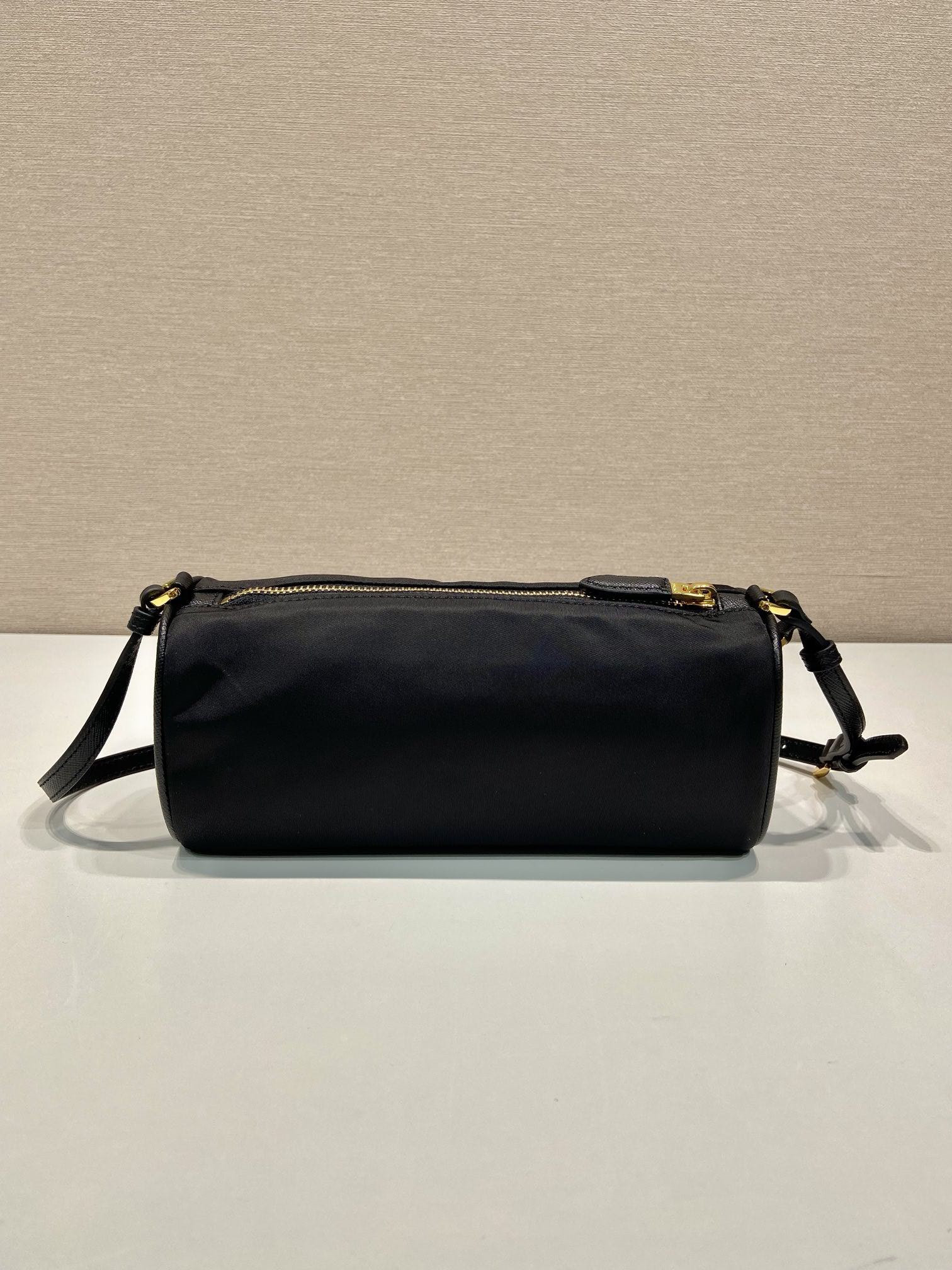 Prada Re-Nylon Pouch 22x9x7.5cm