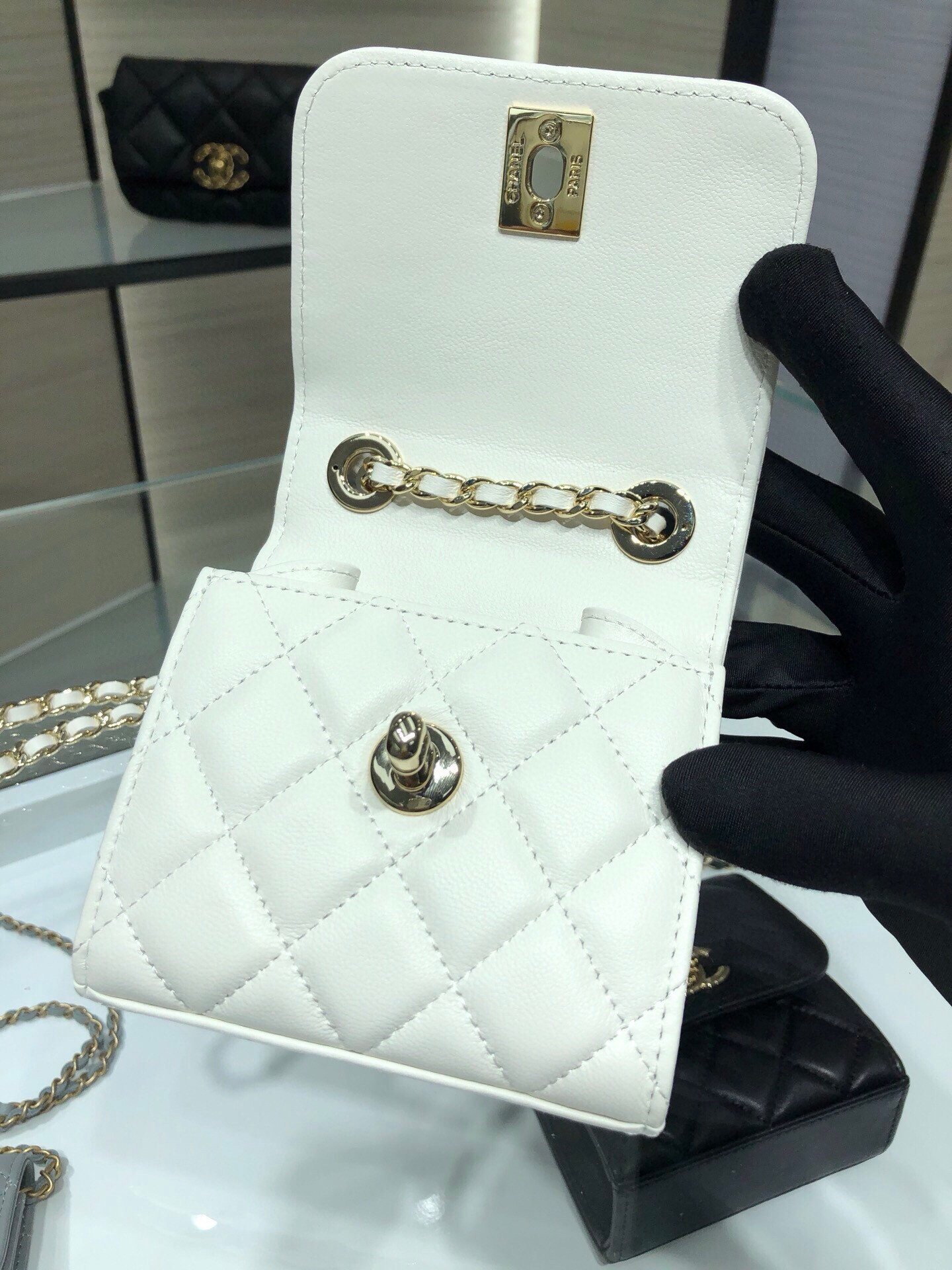Chanel Mini Trendy CC Bag 11x11x5cm
