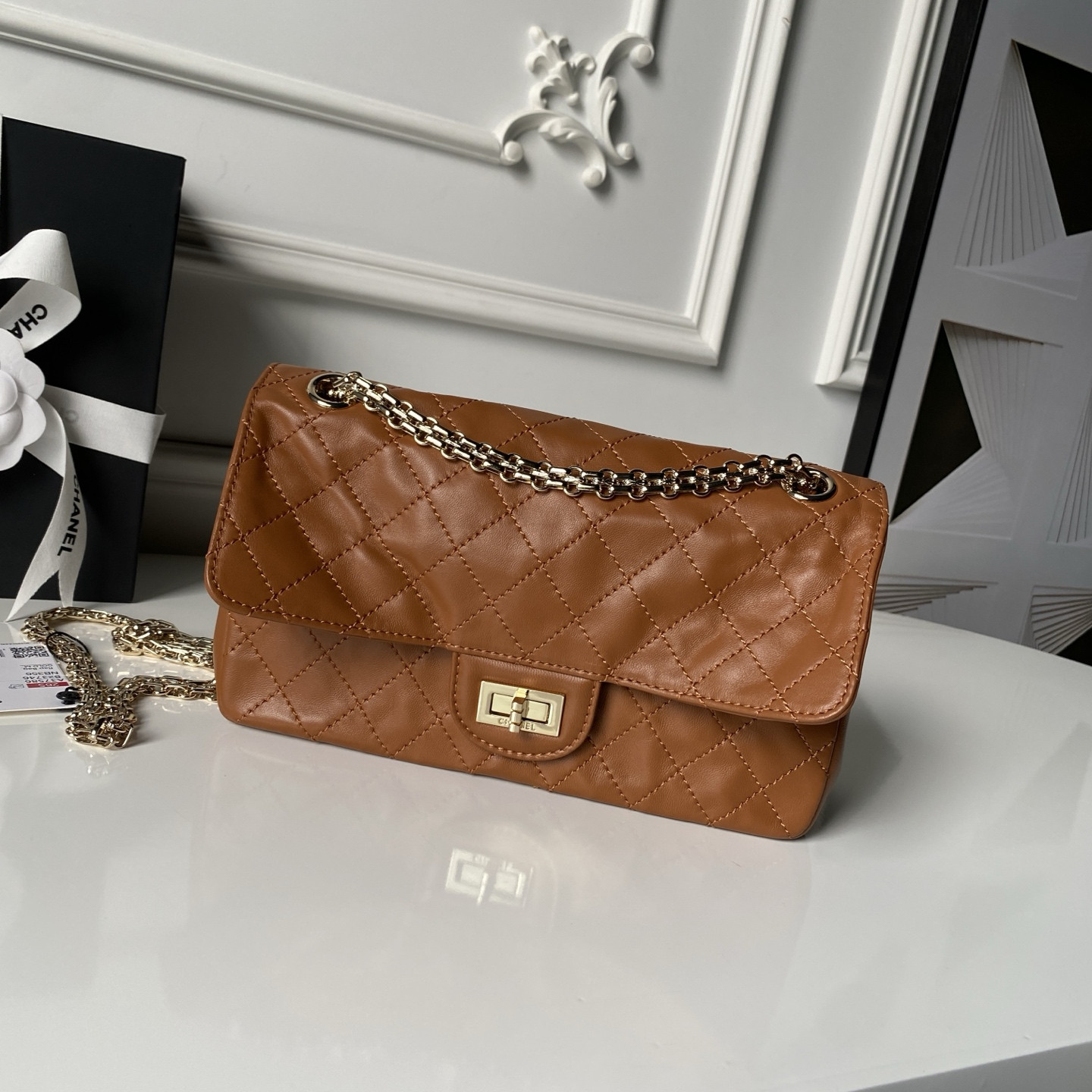 Chanel 2.55 Handbag A37586 16x24x7.5cm