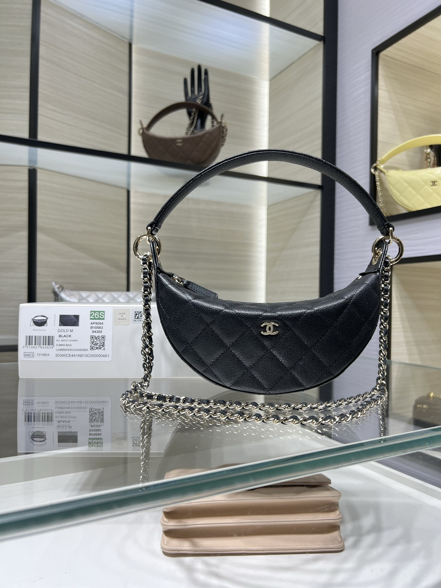 Chanel Clutch with chain Light Gold Hardware AP5094 15x22x6cm