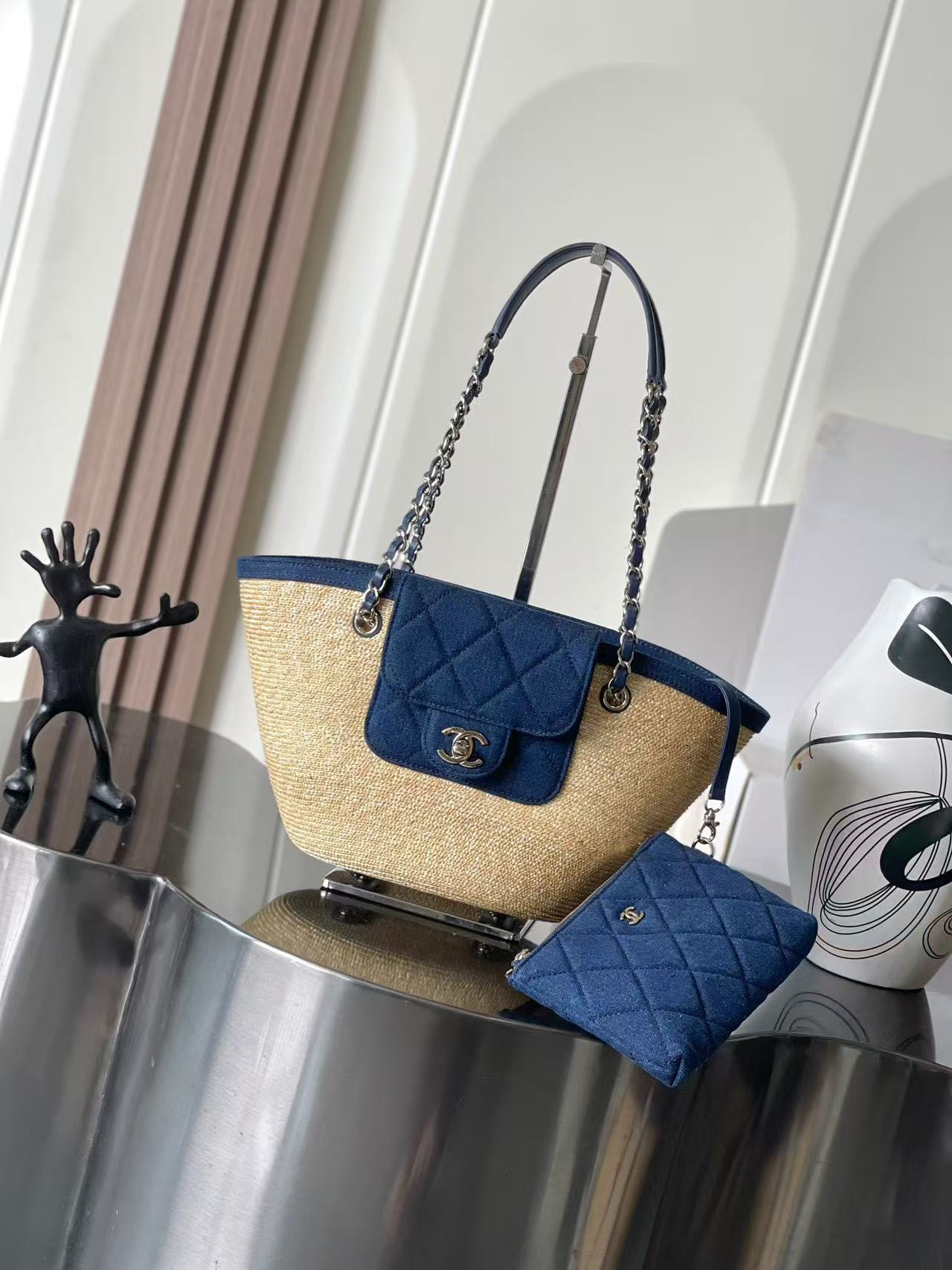 Chanel Shopping Bag 18x41x13cm