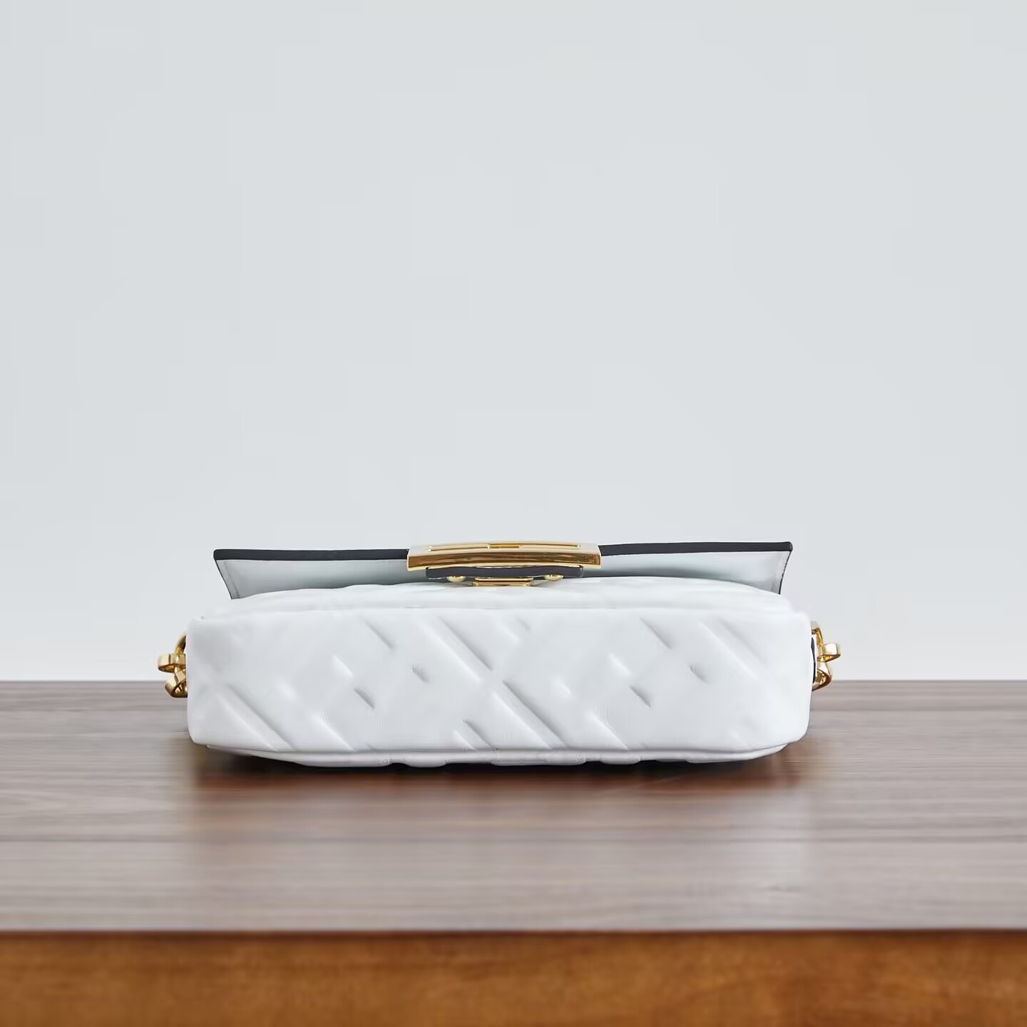 Fendi Baguette Mini Bag 19x4x10cm