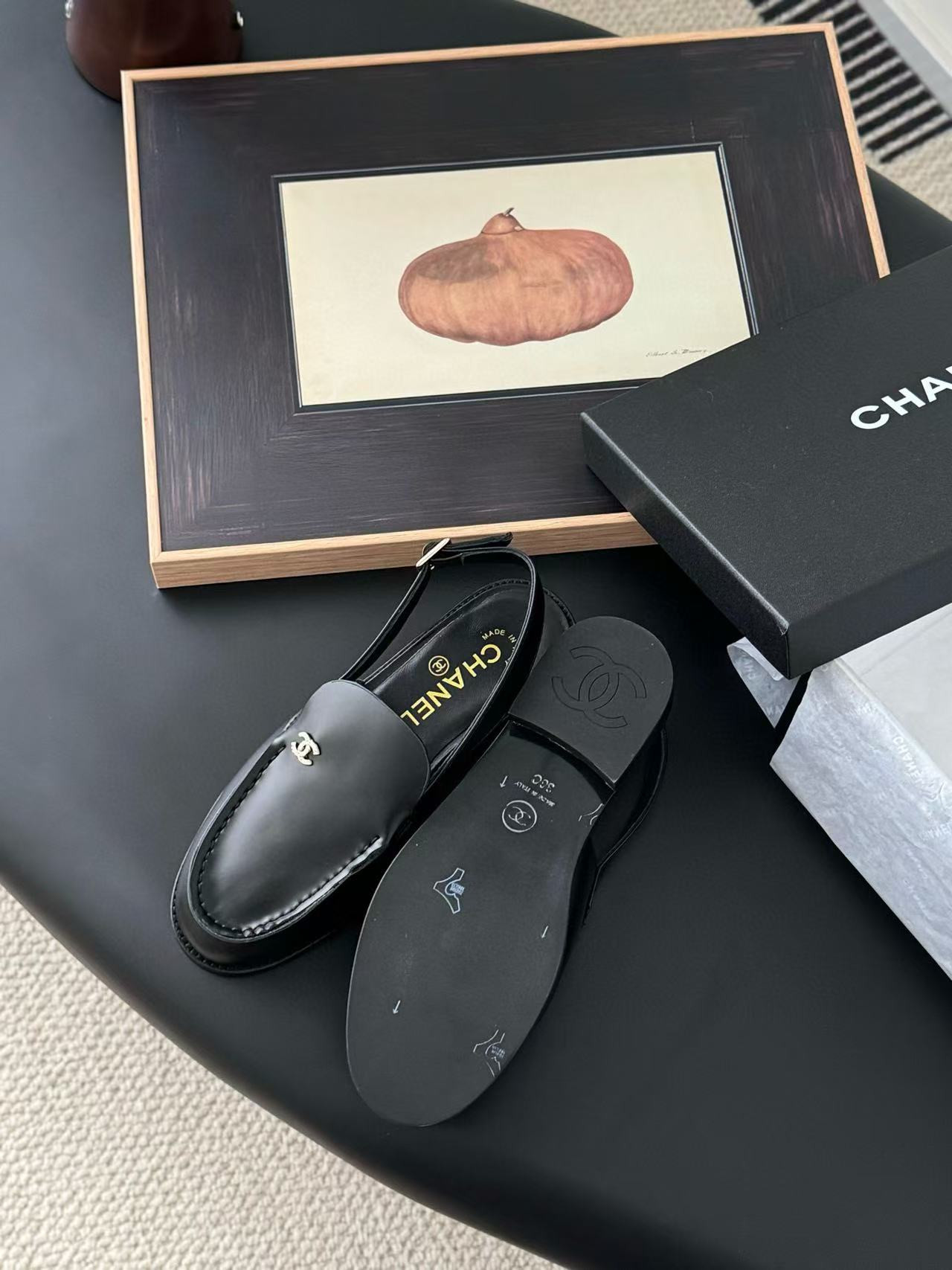 UA Ch**el shoes