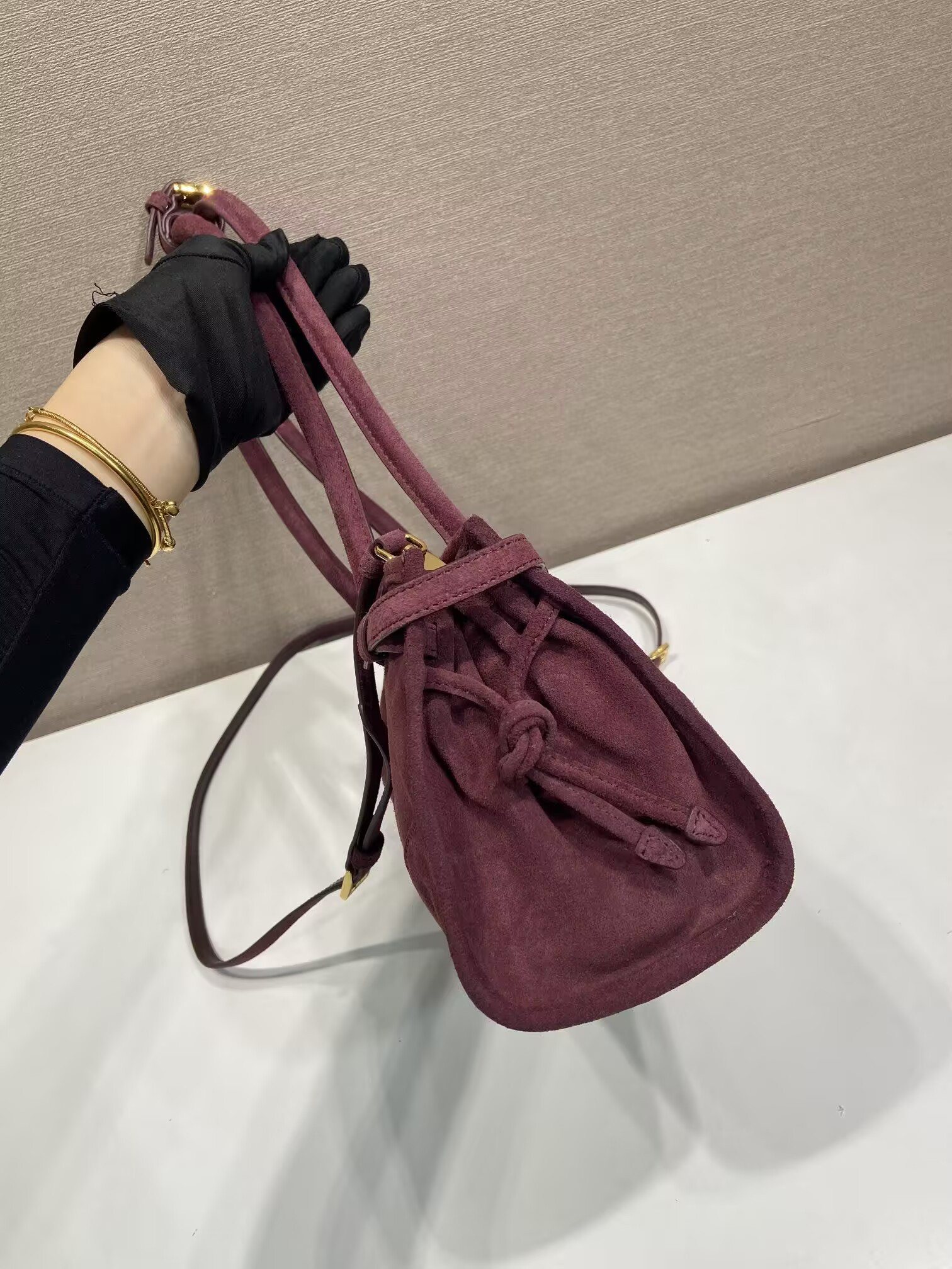 Pra*a Bonnie Medium Handbag 32x15.5x12cm