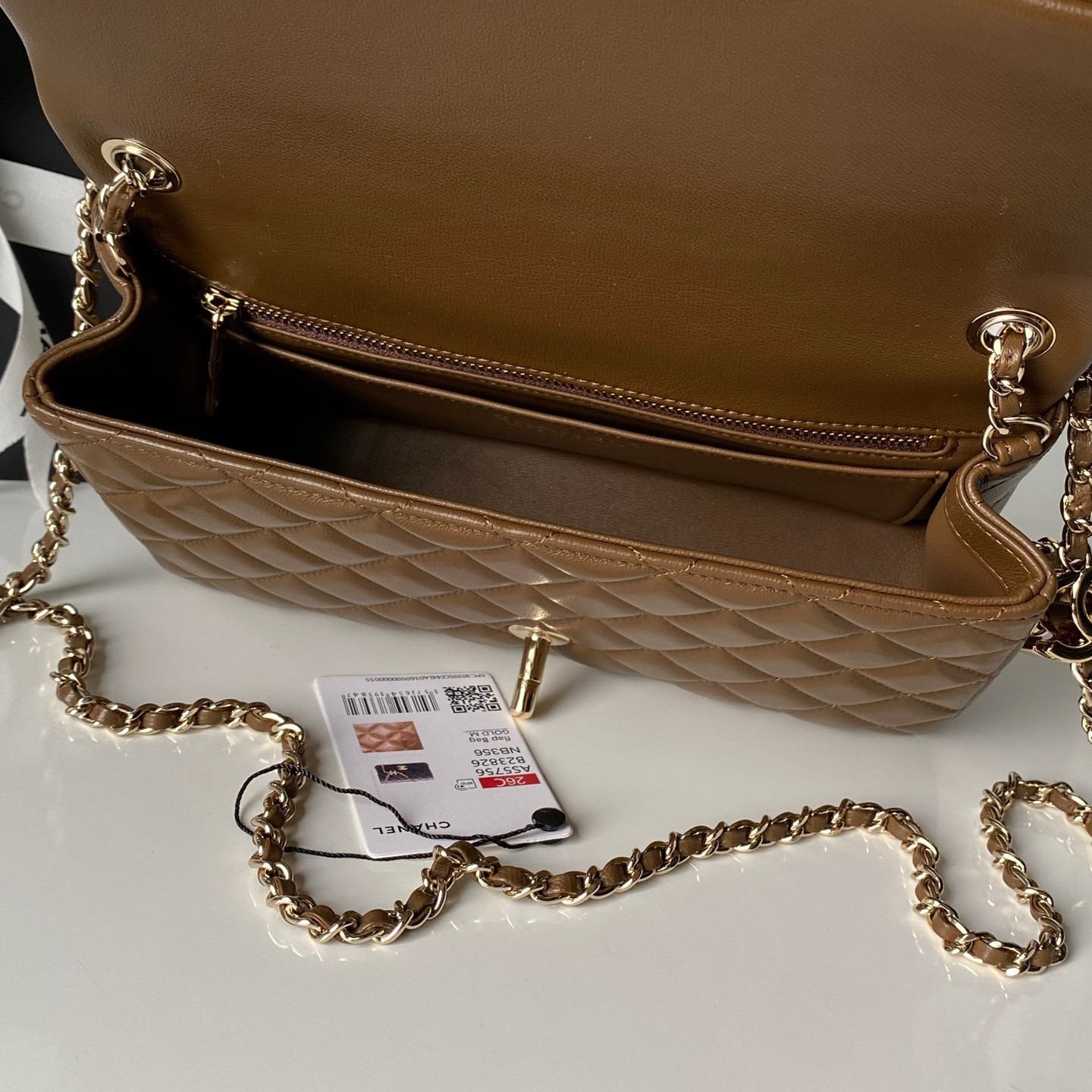 Chanel Classic Flap Handbag CF AS5756 14.5x23.5x7cm