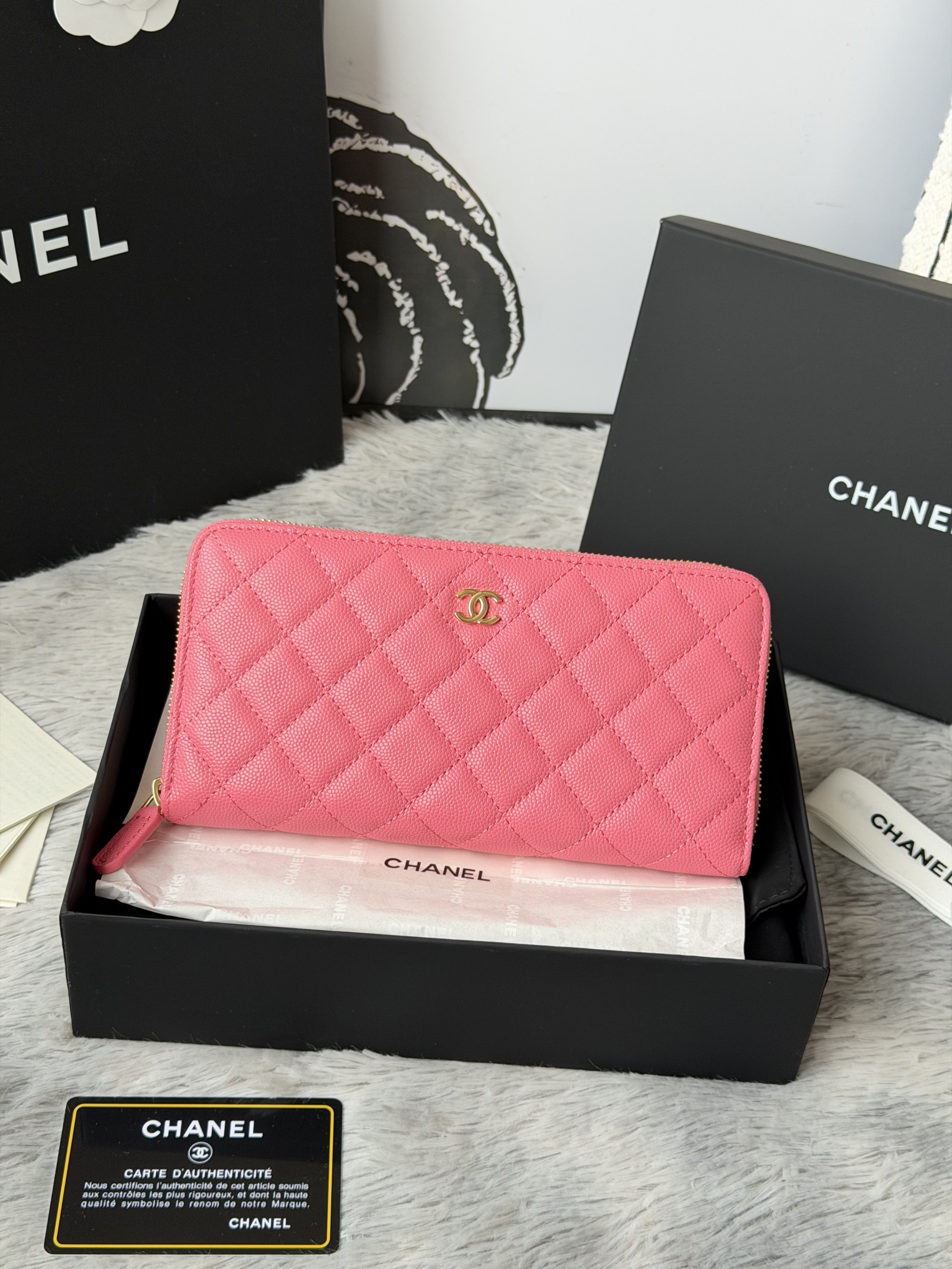 Chanel Zip Around Wallet 80758 10x19x3cm