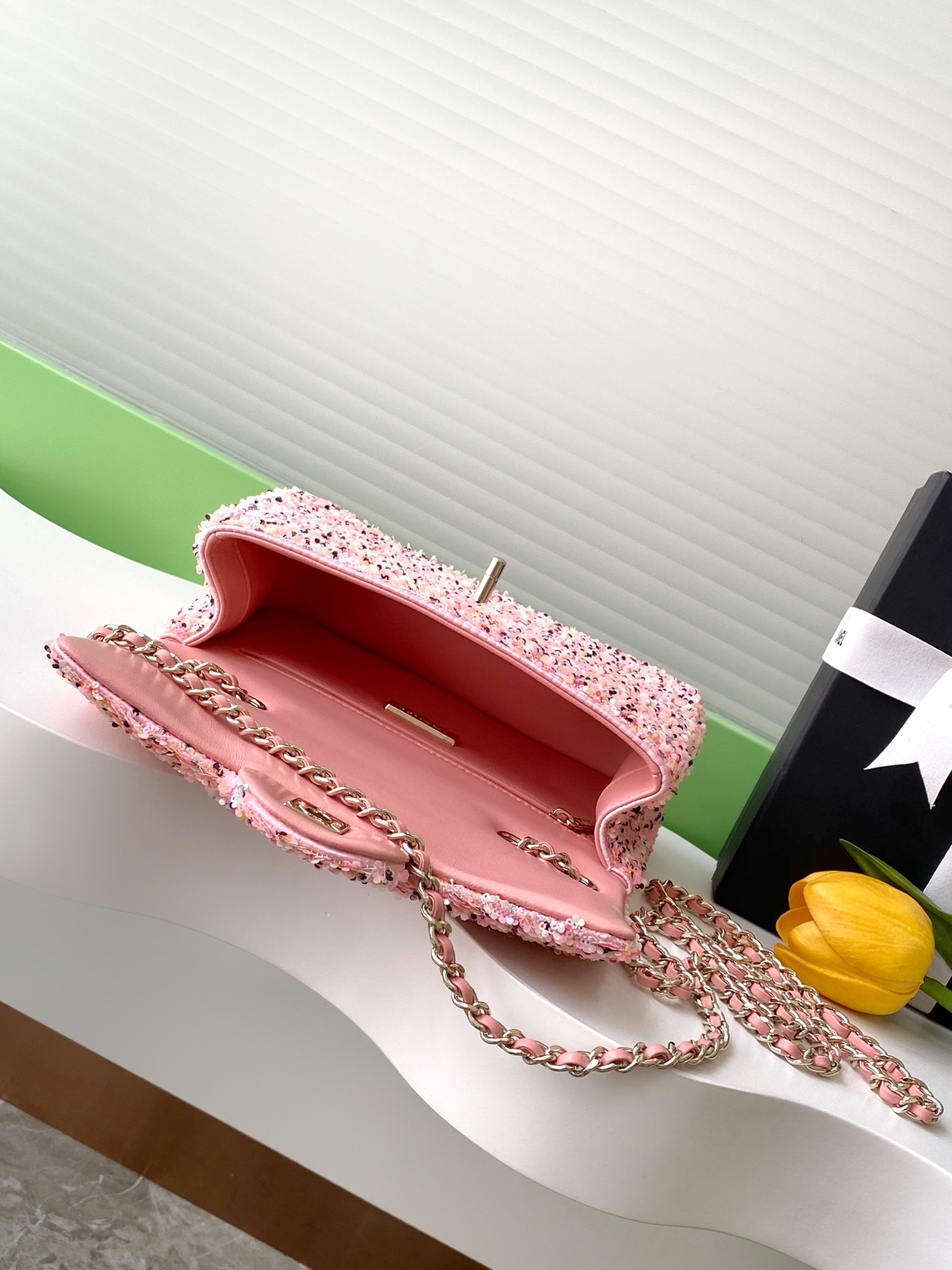Chanel Flap Bag AS4561 14x21x8cm