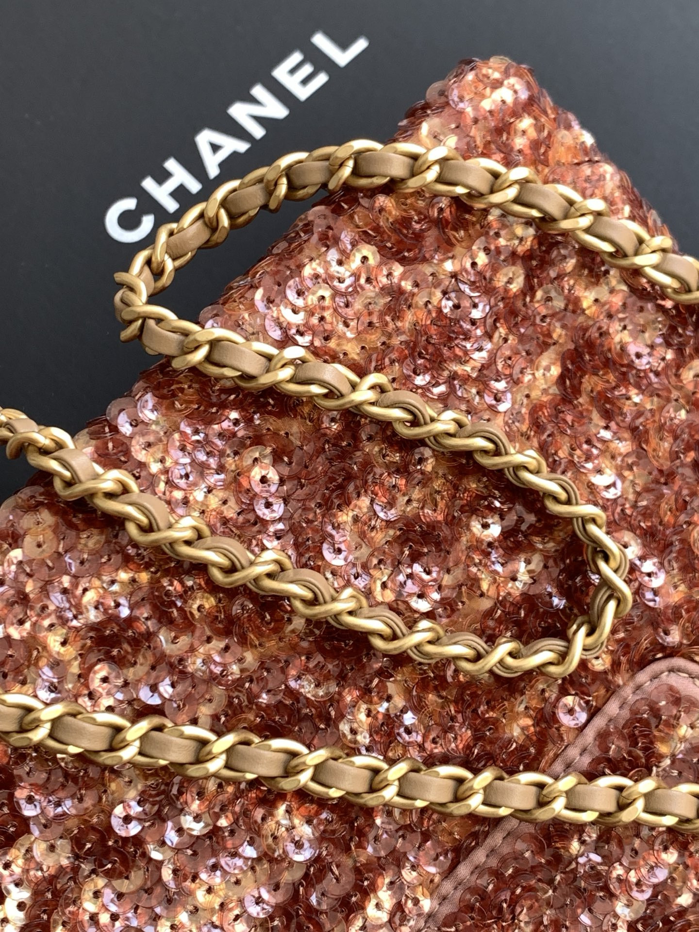 Chanel Kelly 19x13x7cm