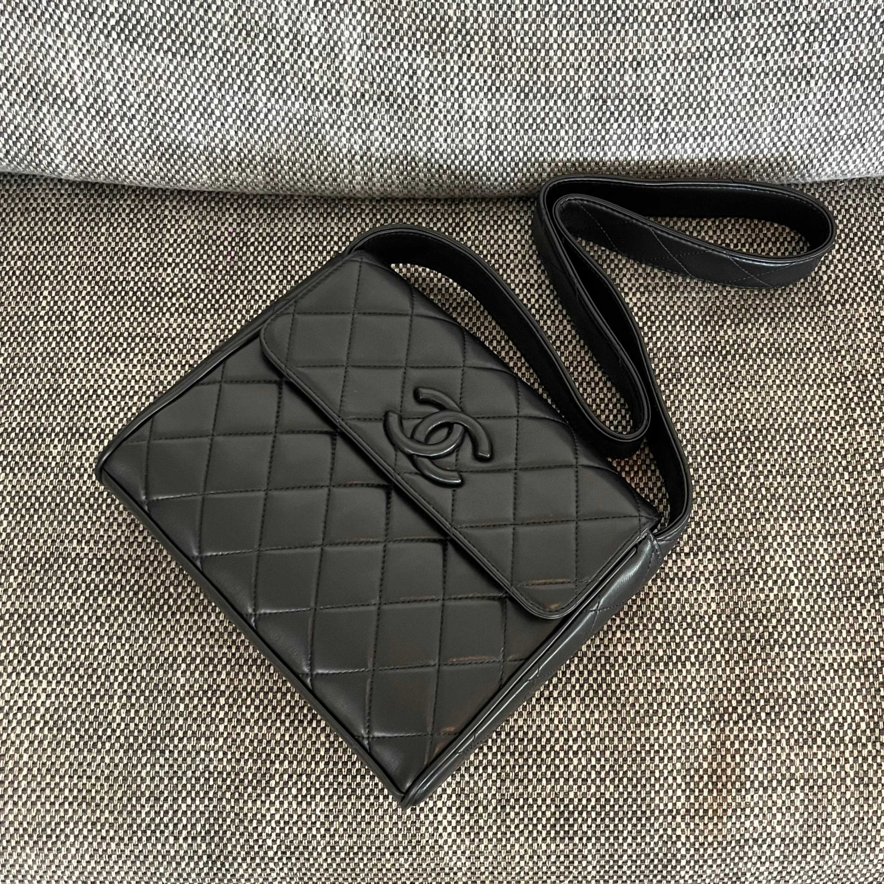 Chanel Coco Mark Bag 23x18x6cm