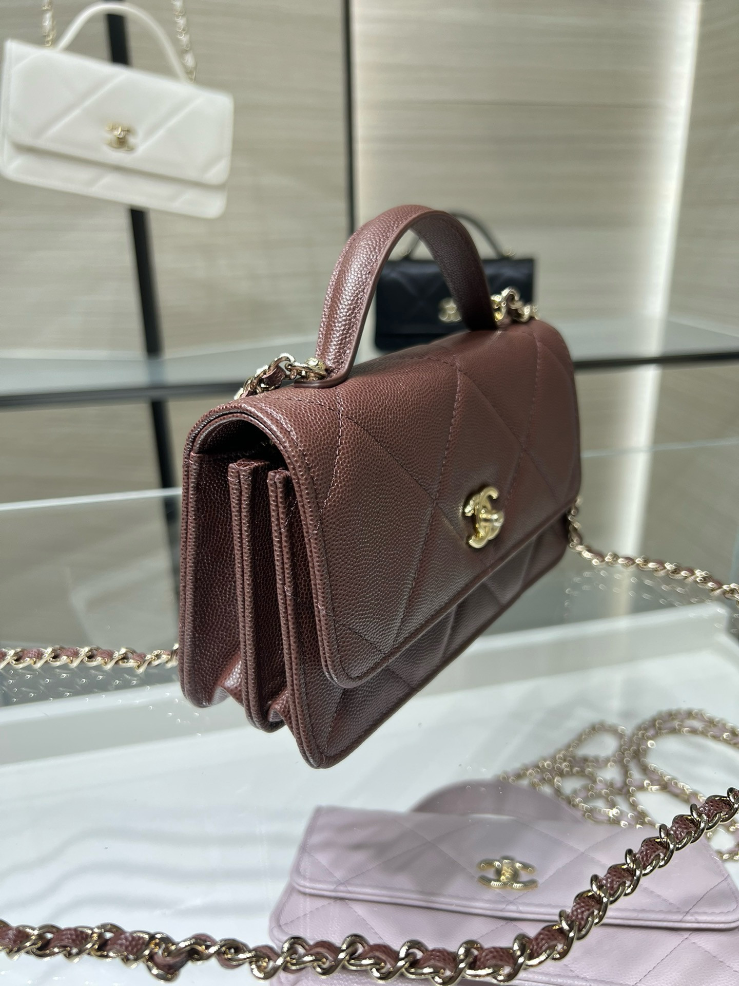Chanel FLAP BAG WITH TOP HANDLE WALLET ON CHAIN 11x18.5x6cm