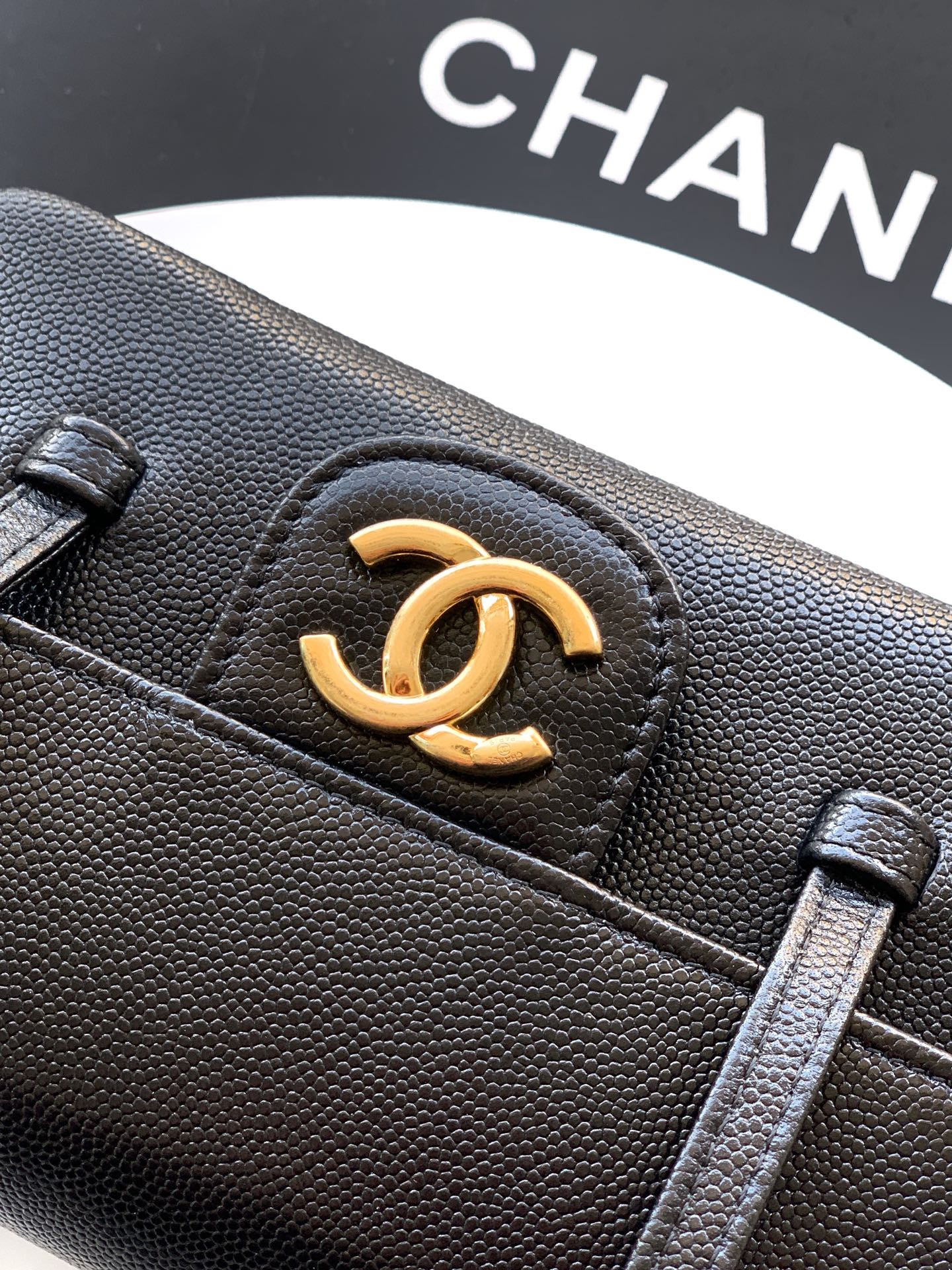 Chanel Flap Bag 11.5x17x5cm