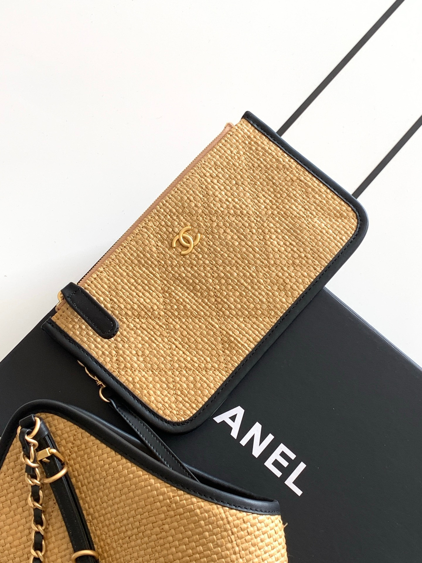 Chanel Shopping Bag AS5466 31x47x11cm
