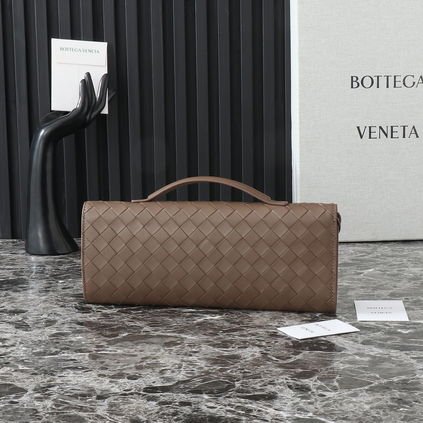 B0tt*ga Ven*ta Long Clutch Andiamo With Handle Fondant 31x13x3cm