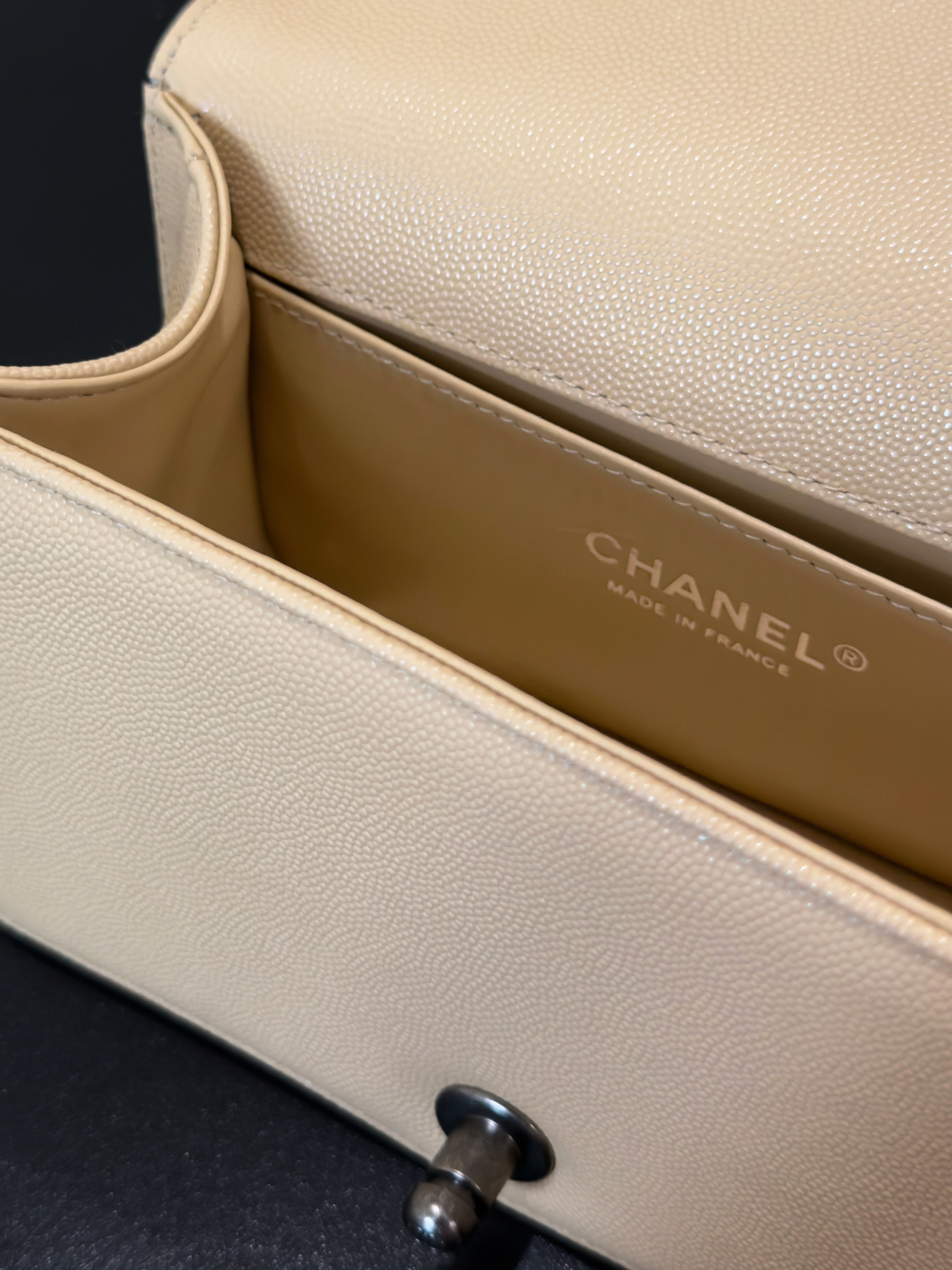 Chanel Boy Handbag 12x20x7cm