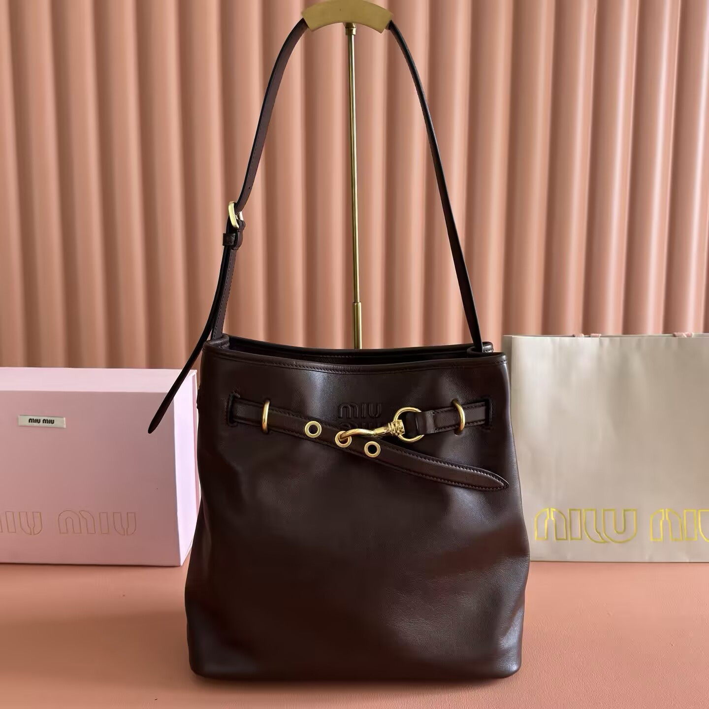 Miu Miu Aventure Nappa Leather Bucket Bag 31x30x13cm