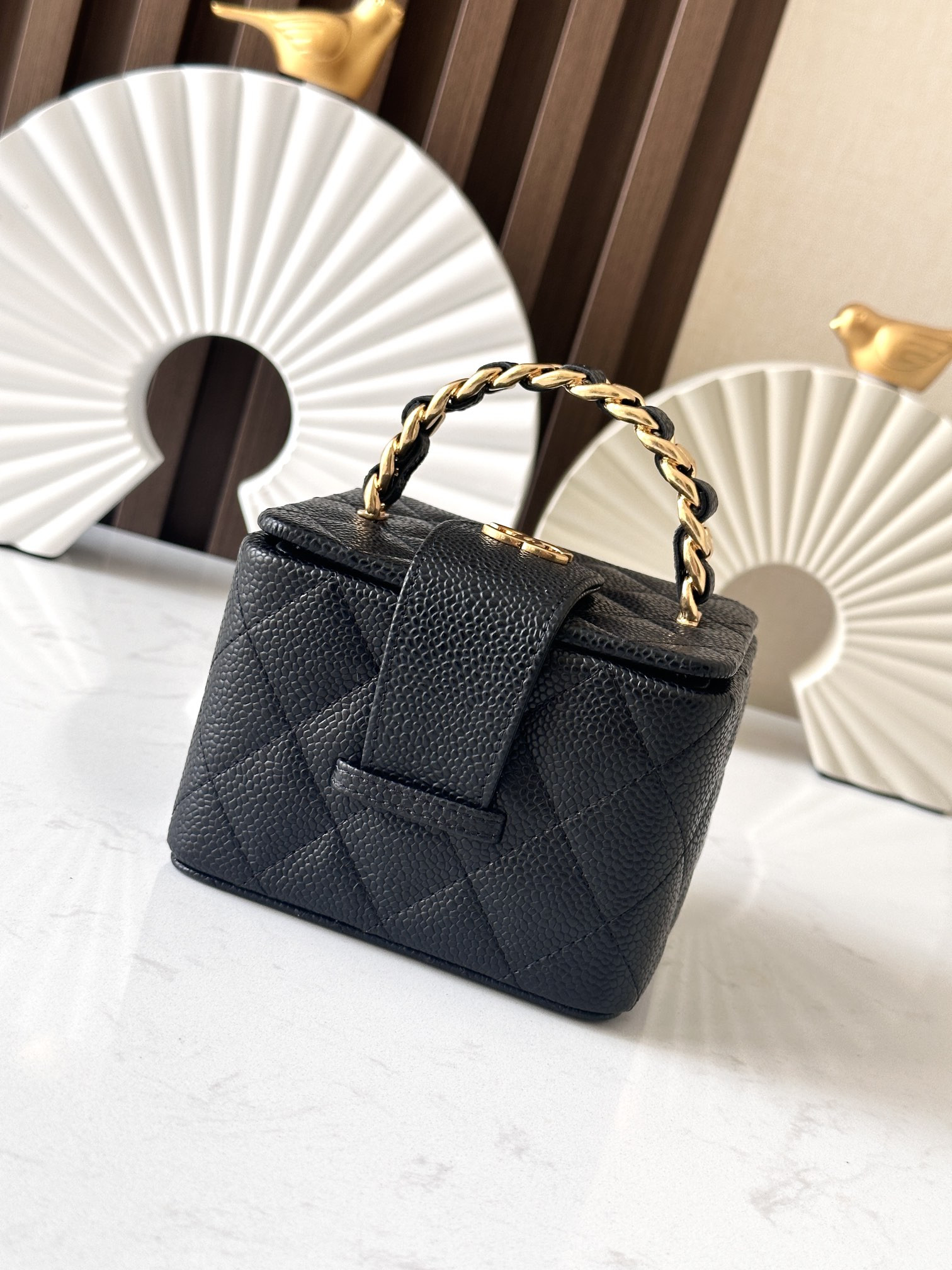 Chanel Vintage Cosmetic Bag 11x9.5x8.5cm