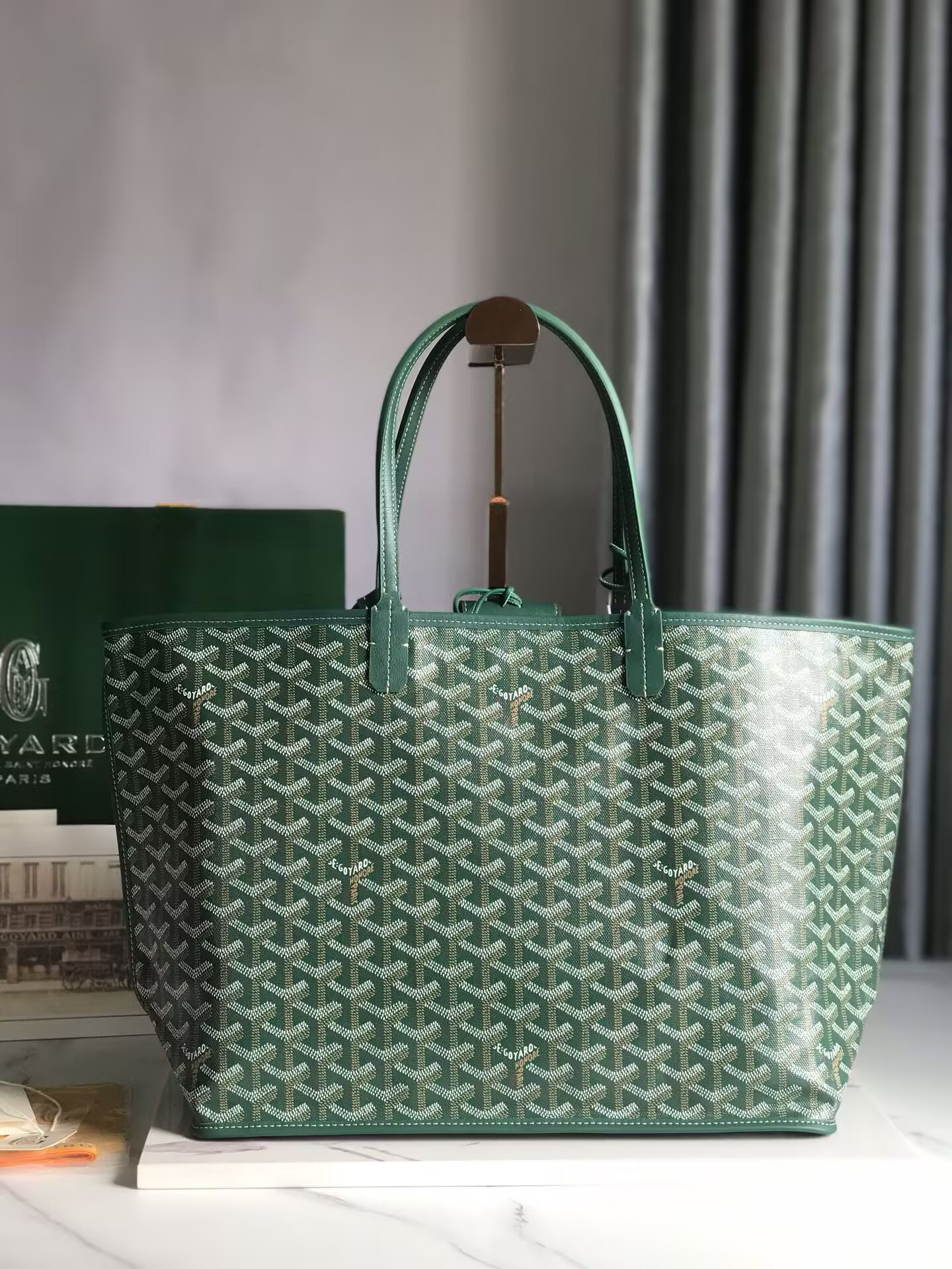 Goyard Anjou PM Bag 33x14.5x28cm